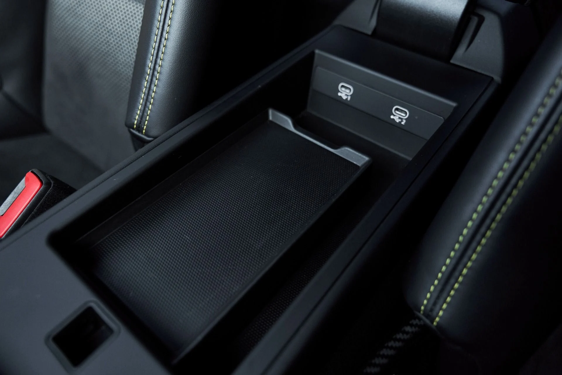 mph062_1284531131_Used_2024_Porsche_911_GT_3_RS_1766112836_8e8f4ef8a3