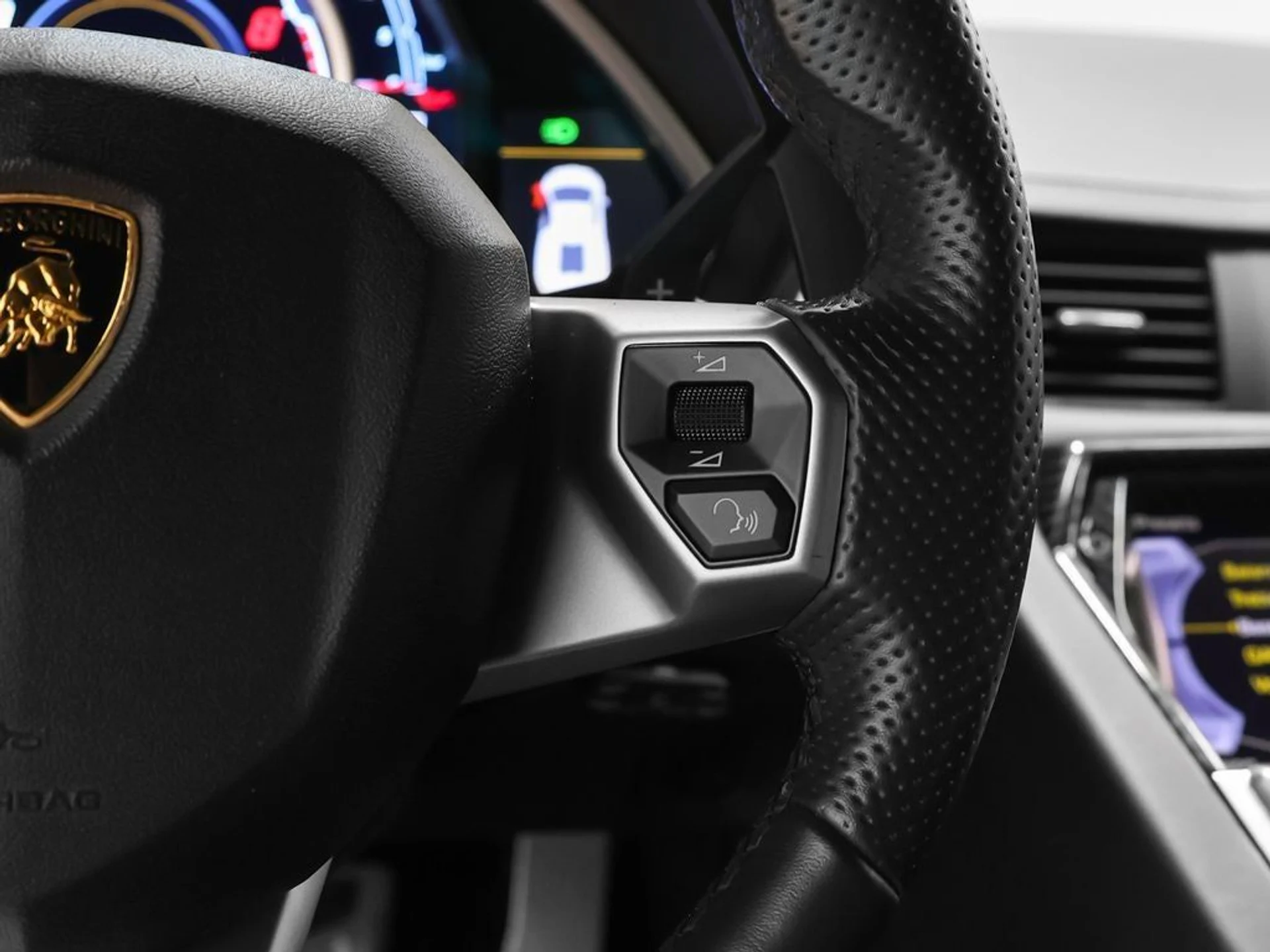 mph062_1307596561_63_e3523c7abe