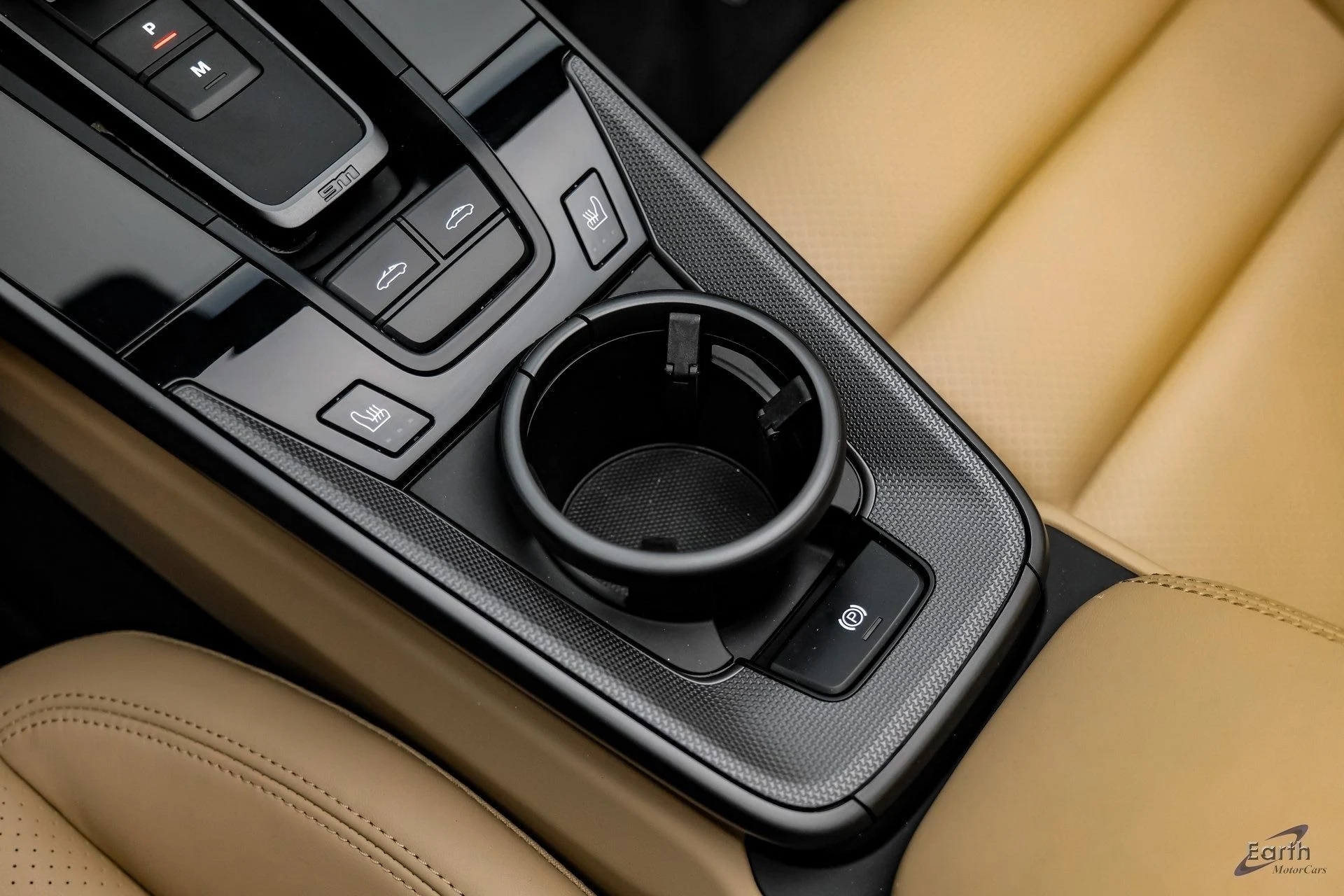 mph062_1652321163_b6113313f1dec14ff697c143d8d1e2a9x_8a3232a343