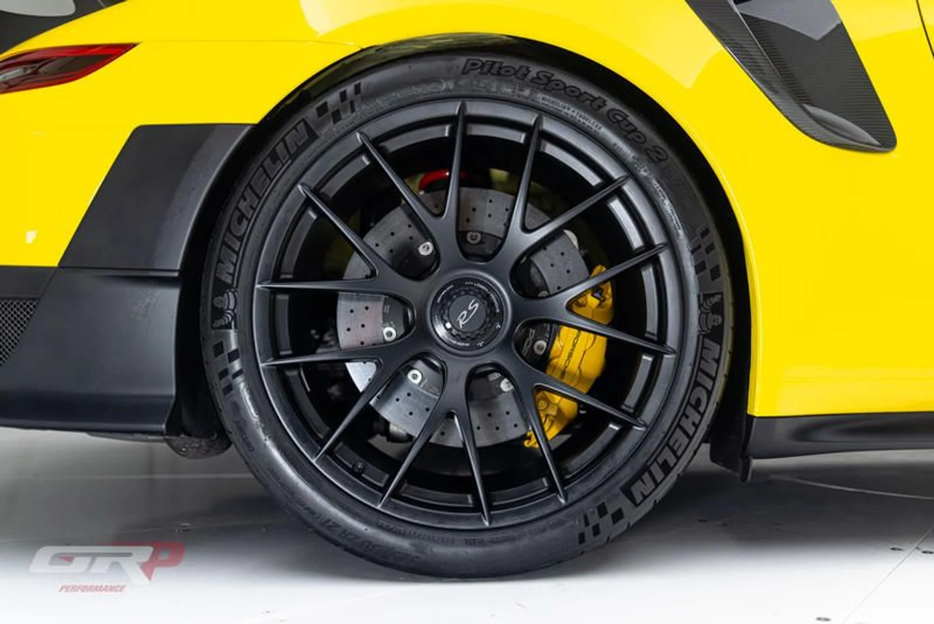 mph062_1689196033_963_AFF_67_80_F4_4748_8748_560_E098_F8_AD_4_f754384a91