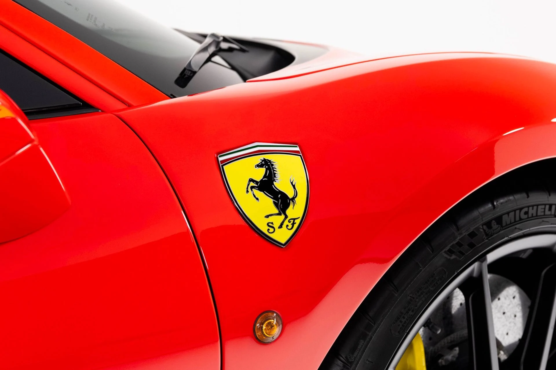 mph062_1746064821_Used_2019_Ferrari_488_Pista_Coupe_1764015876_8dcd75430f