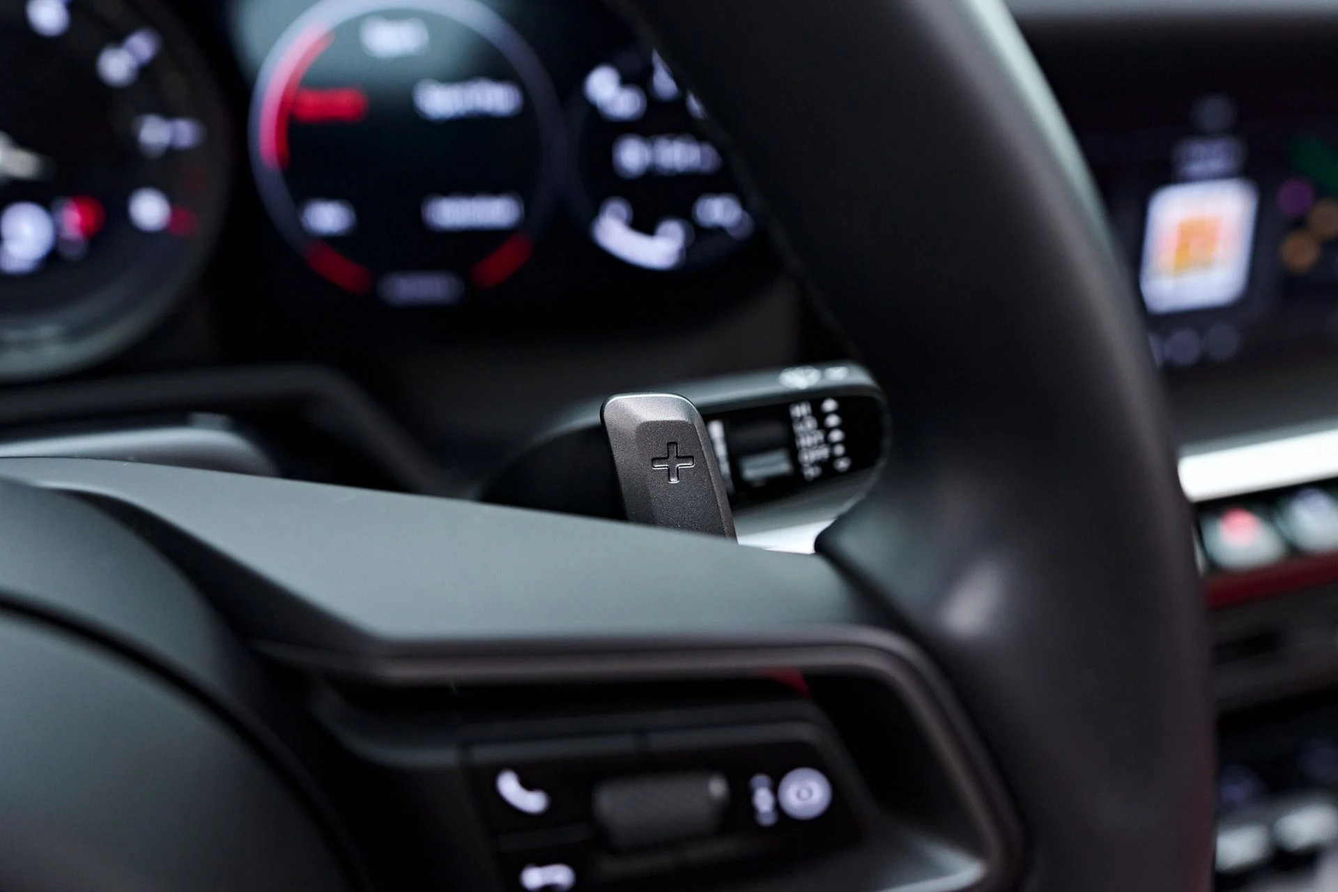 mph062_1802669709_Used_2023_Porsche_911_Carrera_4_S_1757702427_b7f8e19de2