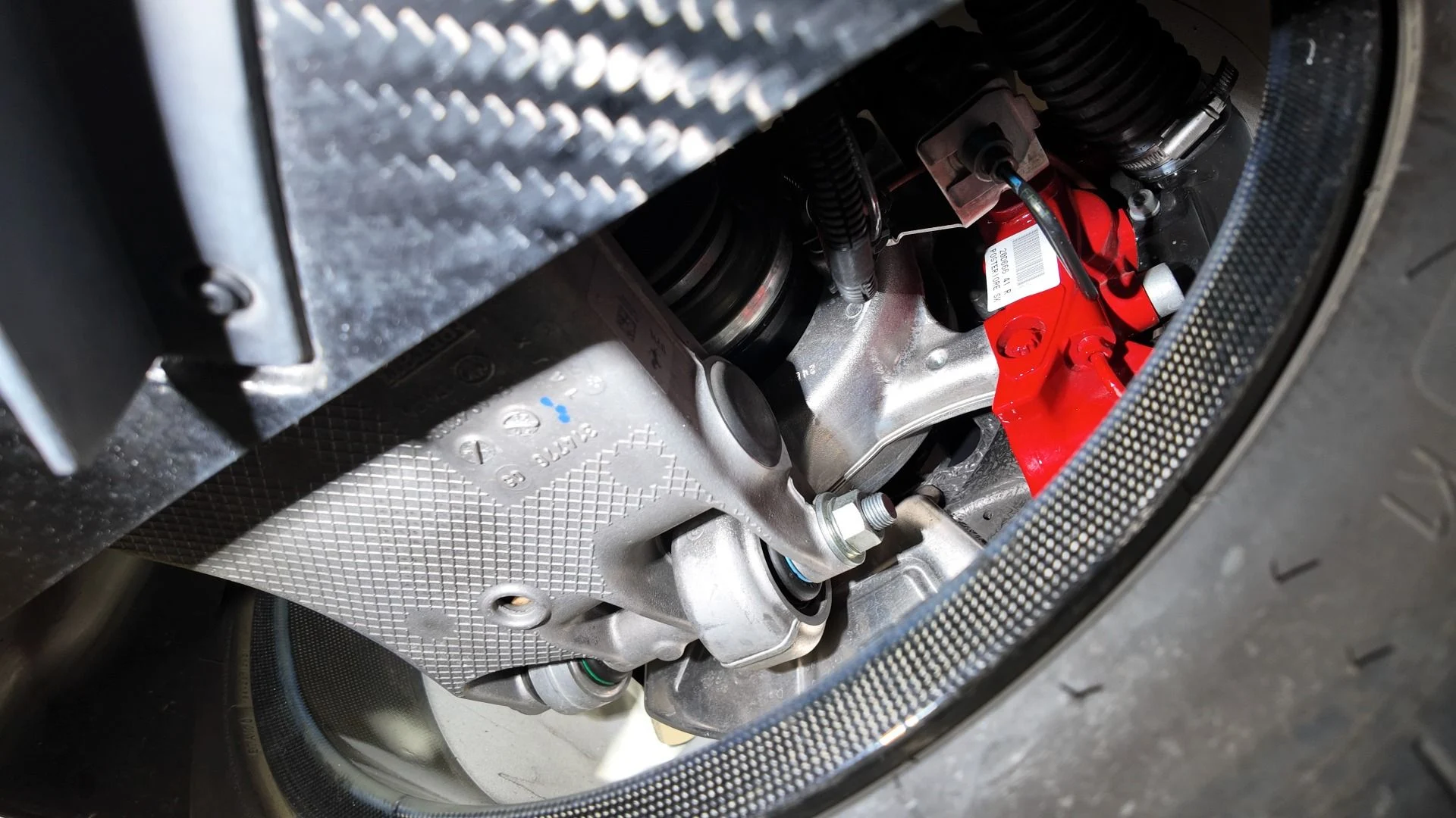 mph062_1813836613_Used_2024_Ferrari_SF_90_Spider_1753906028_0d83587446