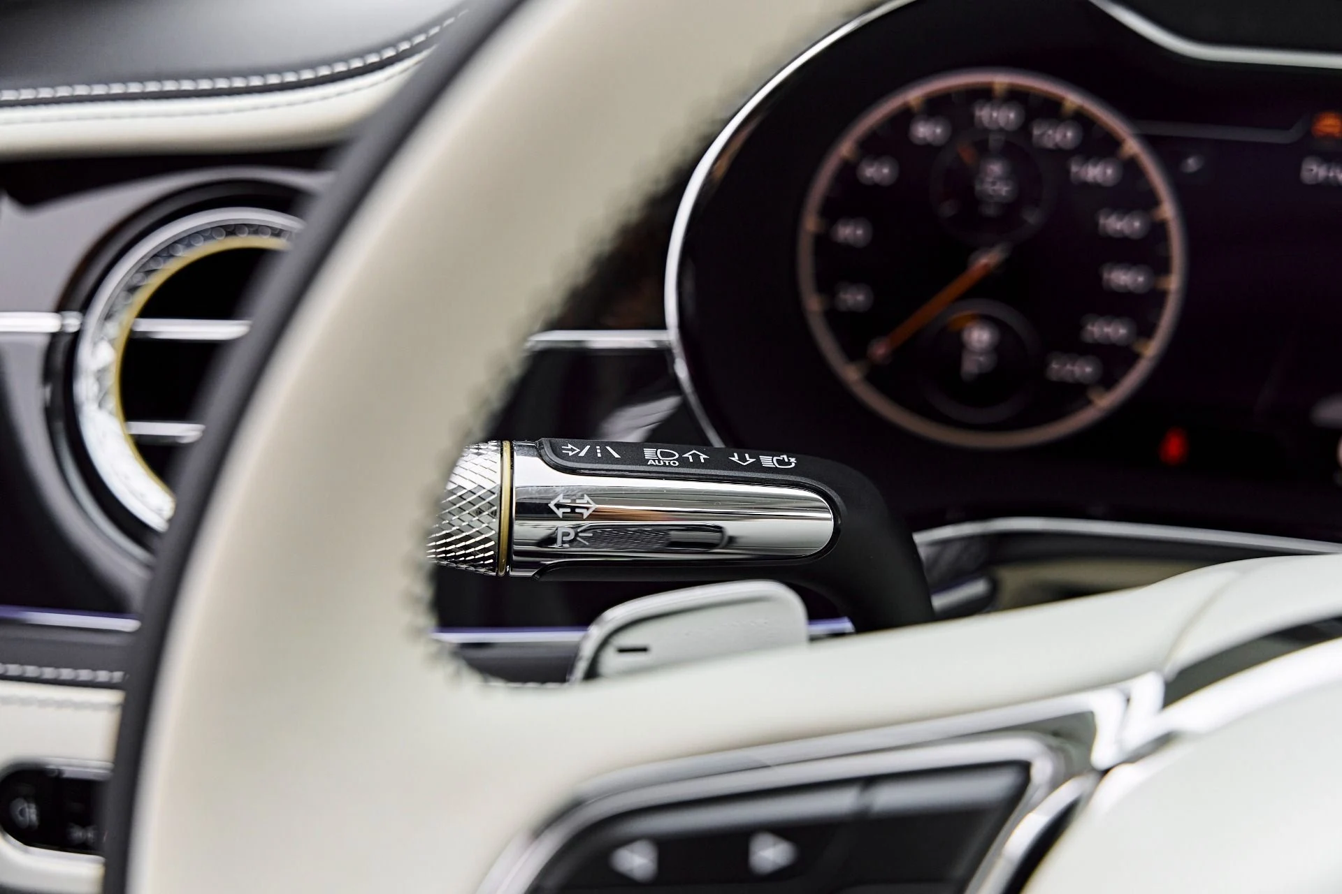mph062_1843723544_Used_2022_Bentley_Flying_Spur_W12_1786226254_8da5be6c22