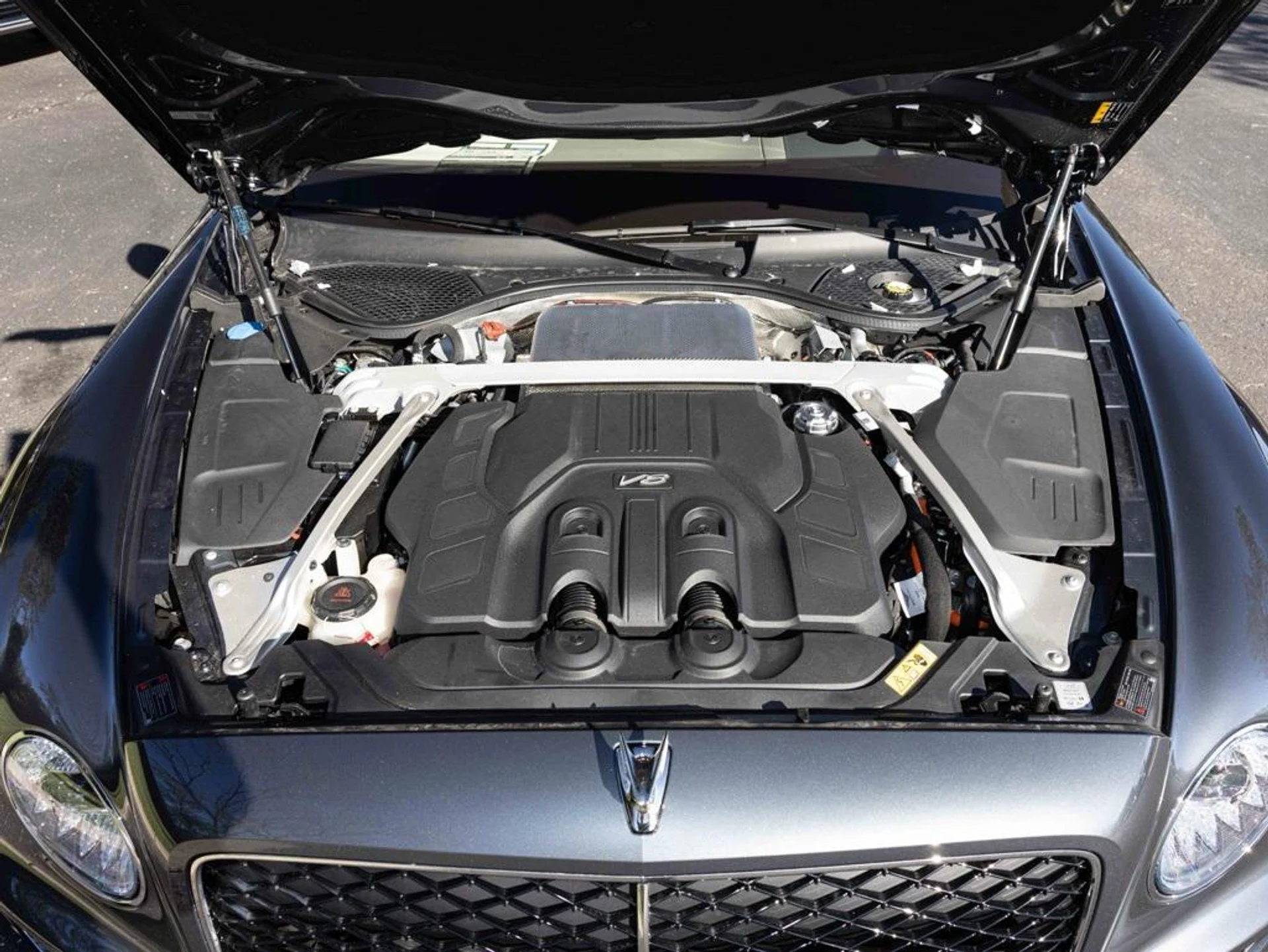 mph062_1885960911_471657911_690a425a6f3f14244e02b1dc_17982abd0d