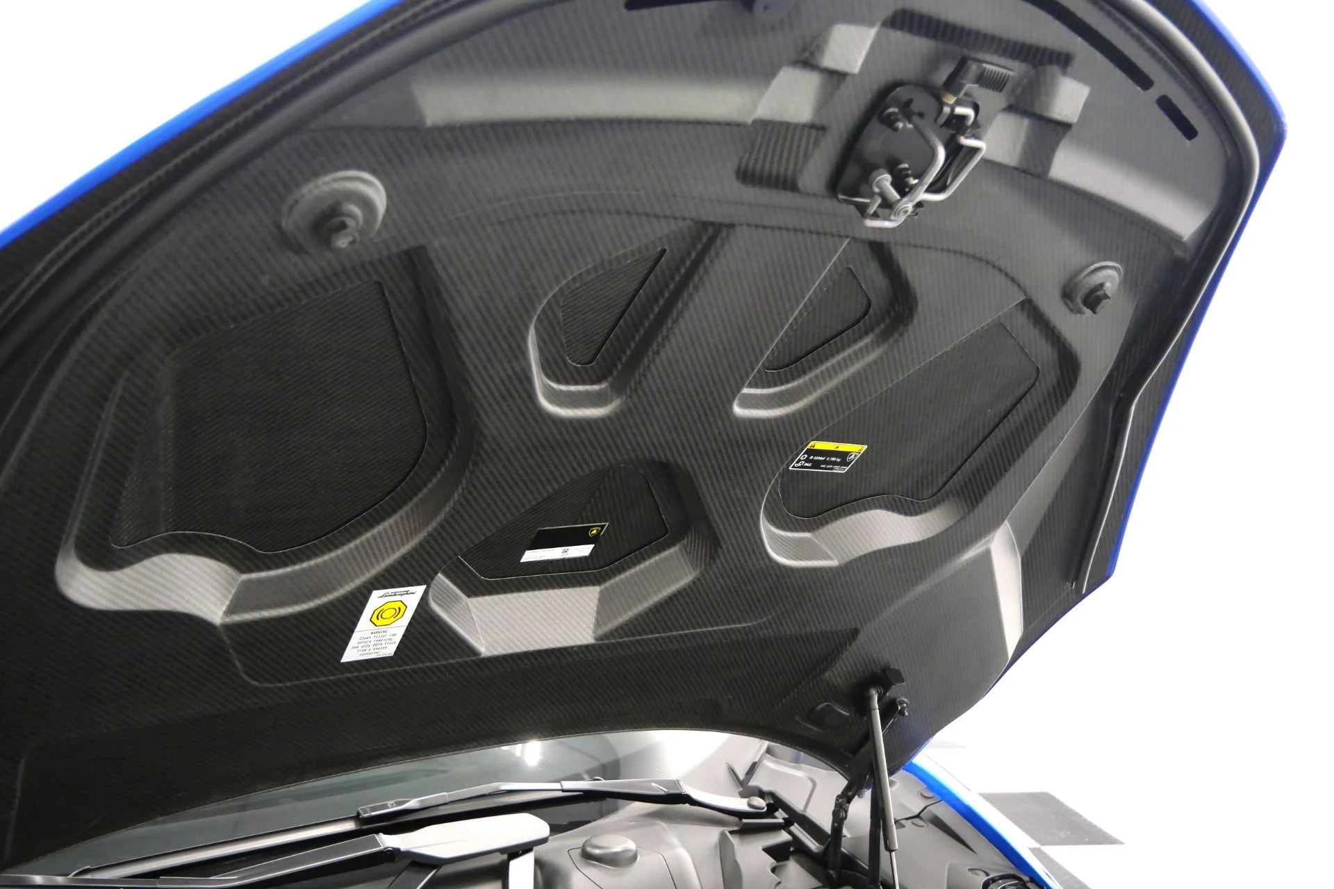 mph062_19192608_Used_2024_Lamborghini_Revuelto_974_Miles_710_K_MSRP_SPORTIVA_Corsa_Tex_Interior_1767024666_d5d15f736c