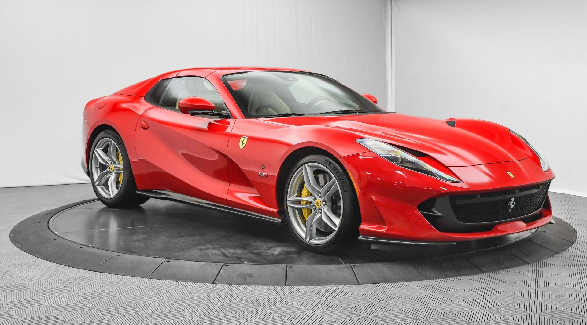 mph062_1936435856_Used_2022_Ferrari_812_GTS_1752652234_86d7d6dddf