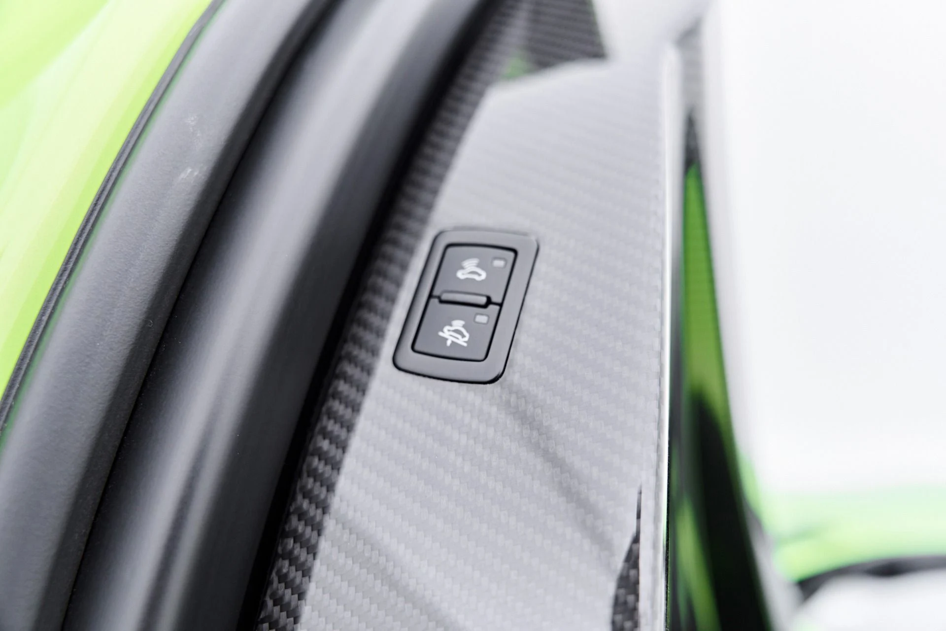 mph062_1963961486_Used_2016_Lamborghini_Aventador_LP_750_4_Super_Veloce_1791227543_2635ab2ad9