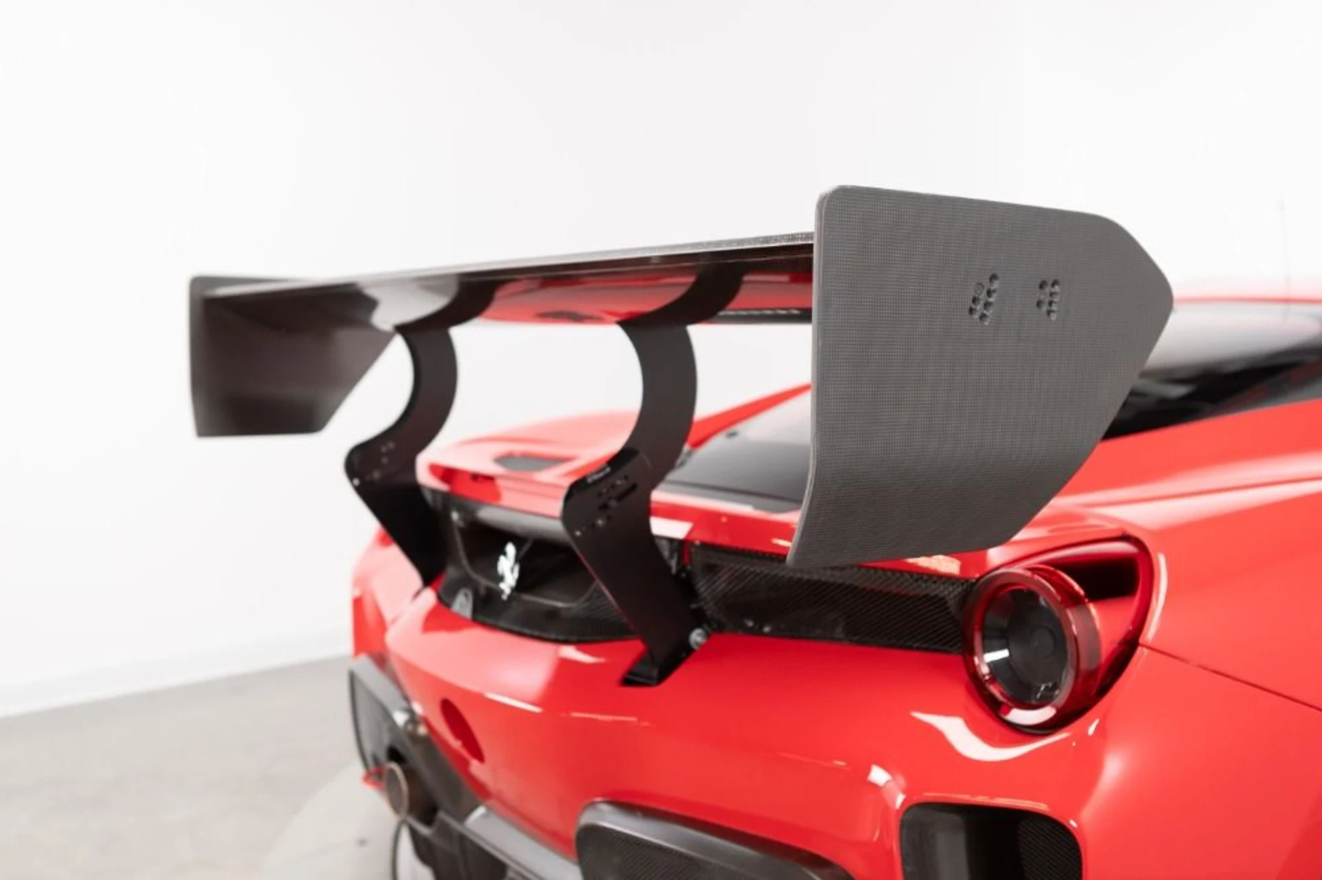 mph062_212655742_Used_2022_Ferrari_488_Challenge_EVO_f1b1fb8eb5