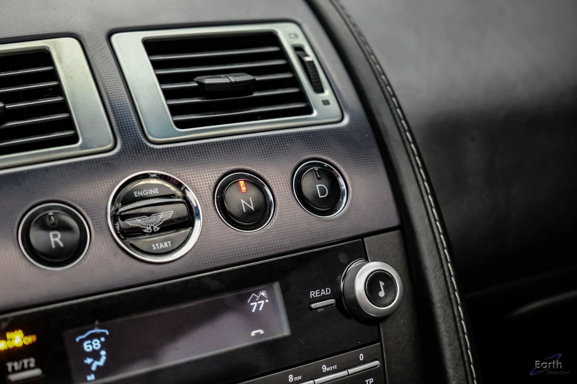 mph062_2142558216_0041e8f308d42647ffe57d03d918ea9fx_4e5207d164