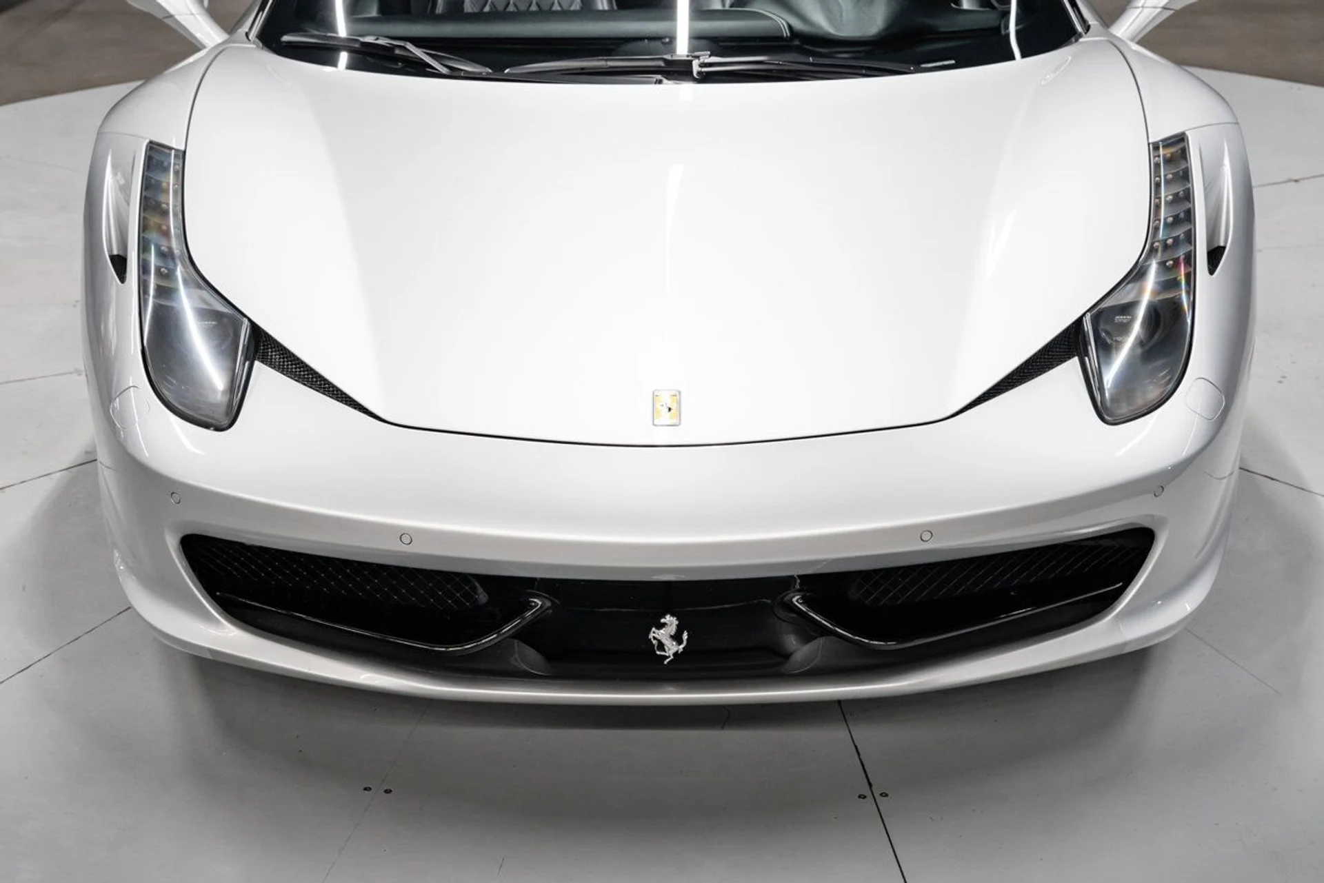 mph062_2160655881_ferrari_458_italia_2013_1a064a2f9d