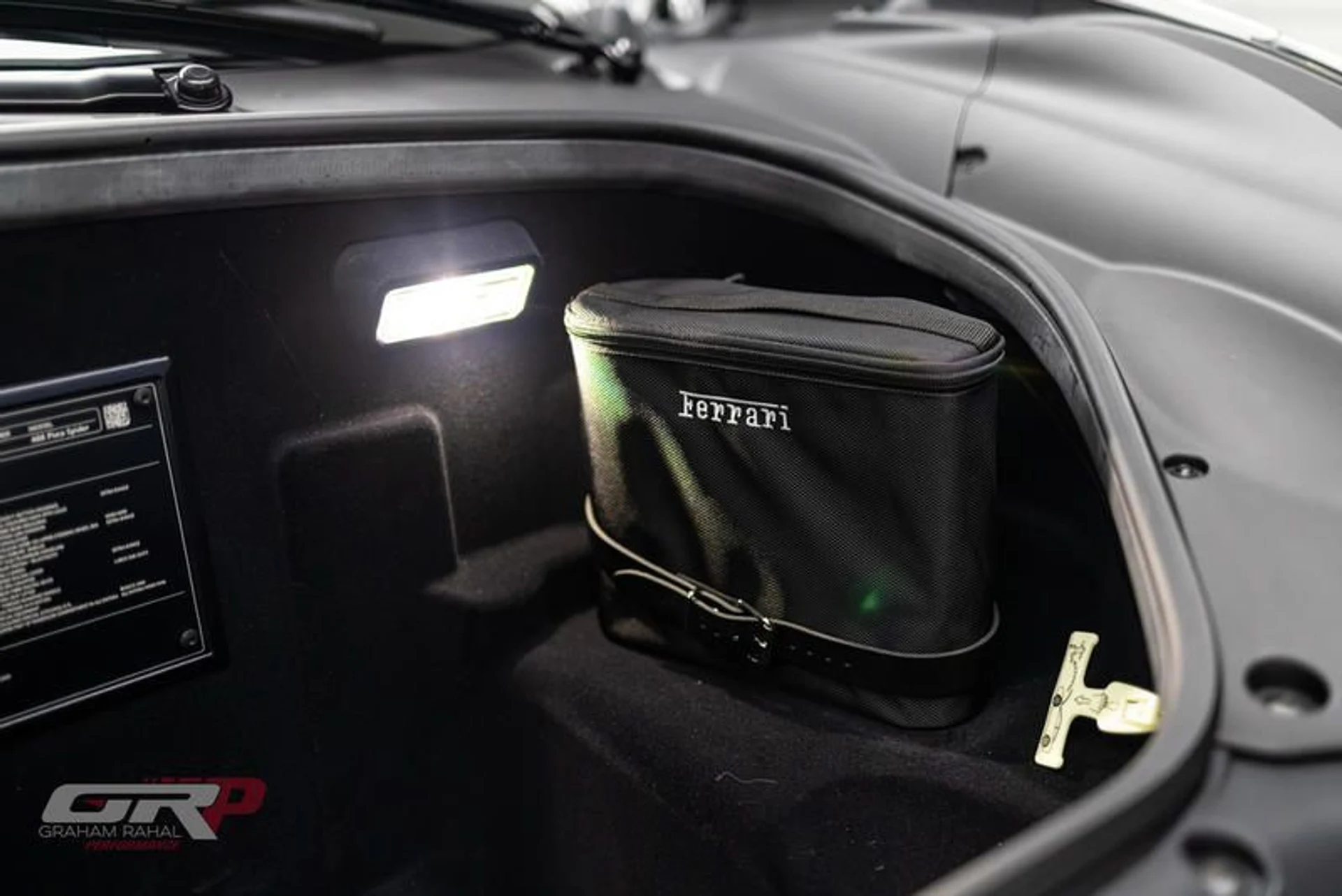 mph062_2161486003_23_EB_5766_8_E7_B_4588_ACB_7_EA_3533206_E0_B_b6130d6d8e