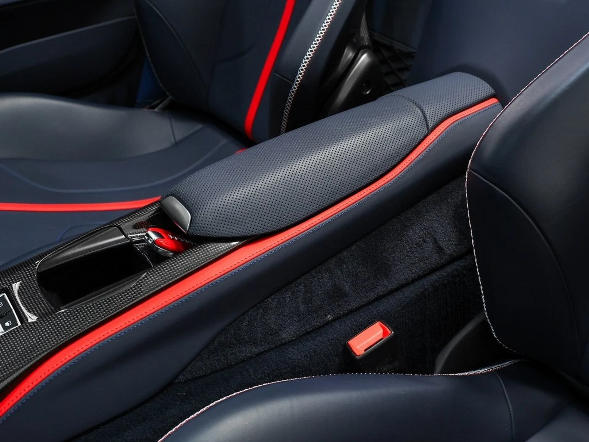 mph062_2165479839_63_0481a8ff18