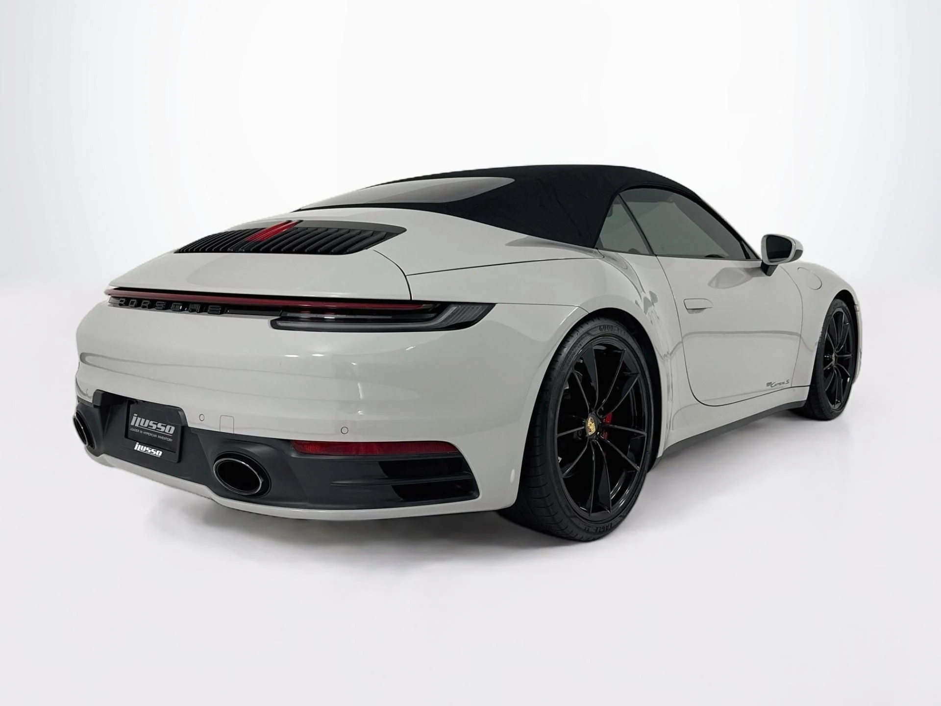 mph062_2204504674_Used_2020_Porsche_911_Carrera_S_1793314412_74ee475f22