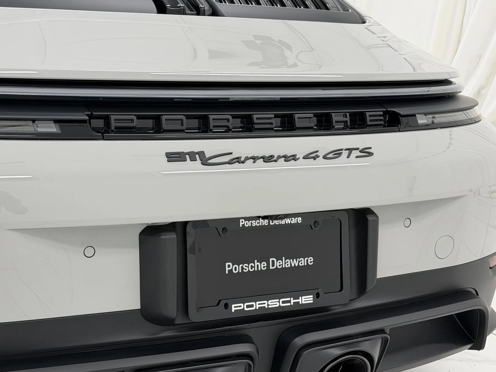 mph062_2205969214_bc8ae6d283632426bd831f5106ccf814_82640963ec