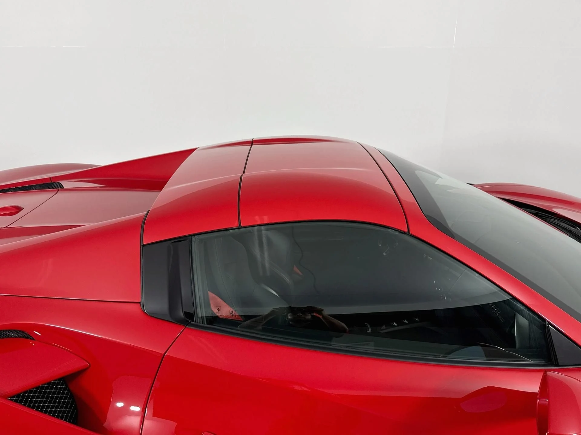mph062_2206243889_Used_2019_Ferrari_488_Spider_1787009365_72975761a6