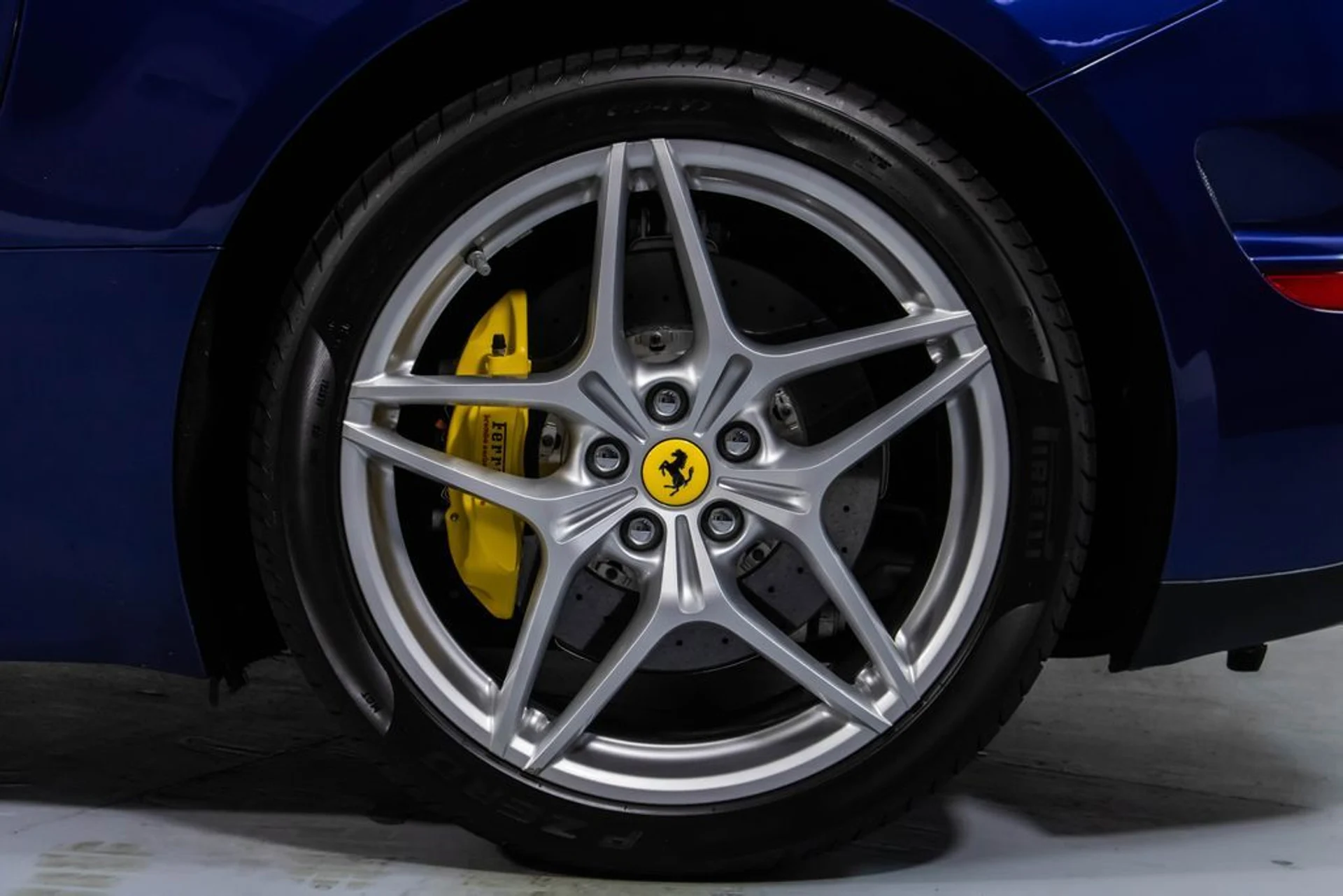 mph062_2212381958_74bc0f619719412db859a0333da45ffex_8934363d9c