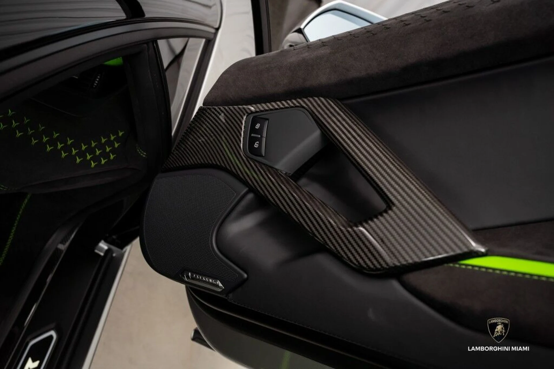 mph062_2222059327_baf2390eb70a3e0d91eda54dc8ee5285_912a67396f