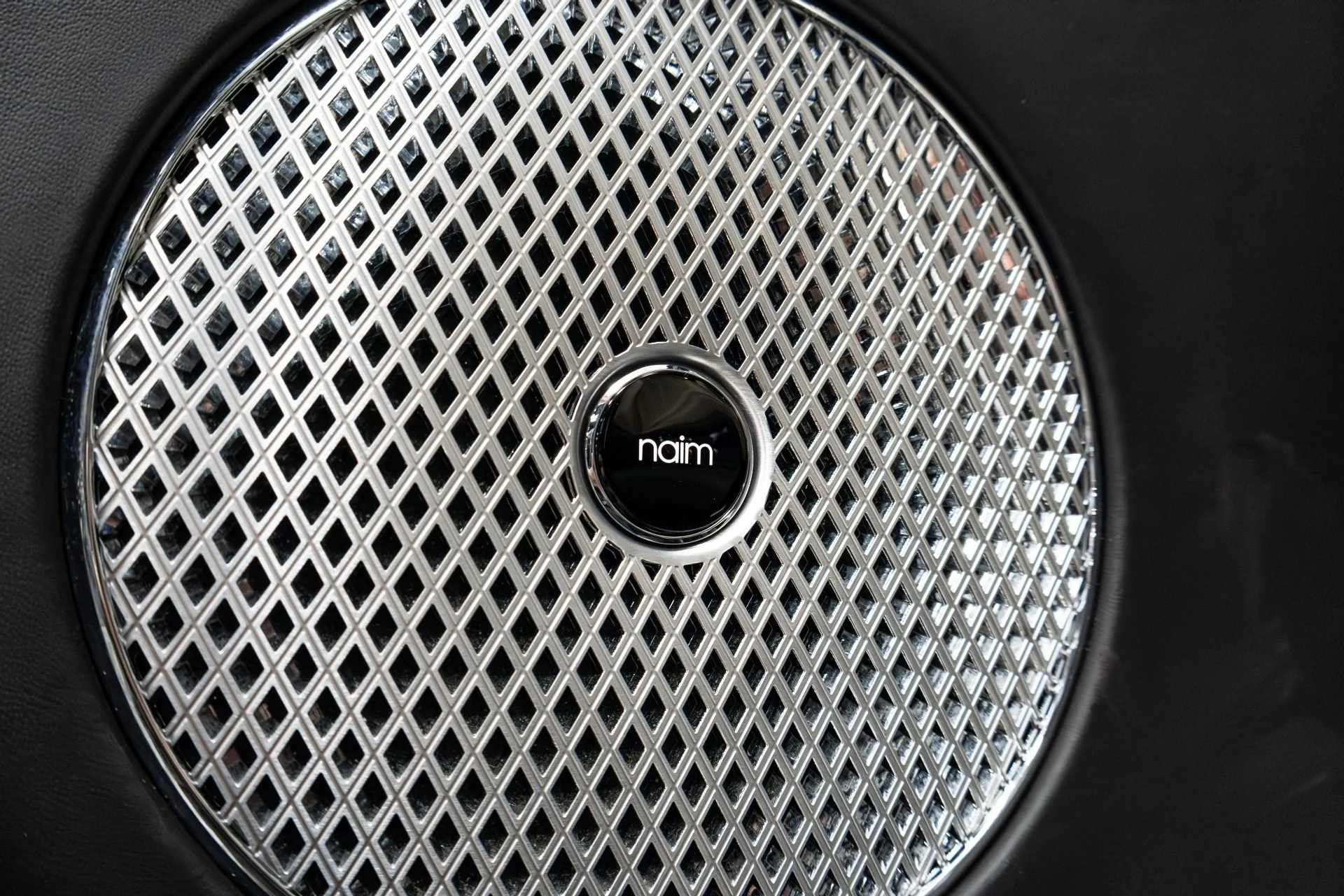 mph062_2254234349_Used_2021_Bentley_Bentayga_V8_First_Edition_1776782316_1c195591b9