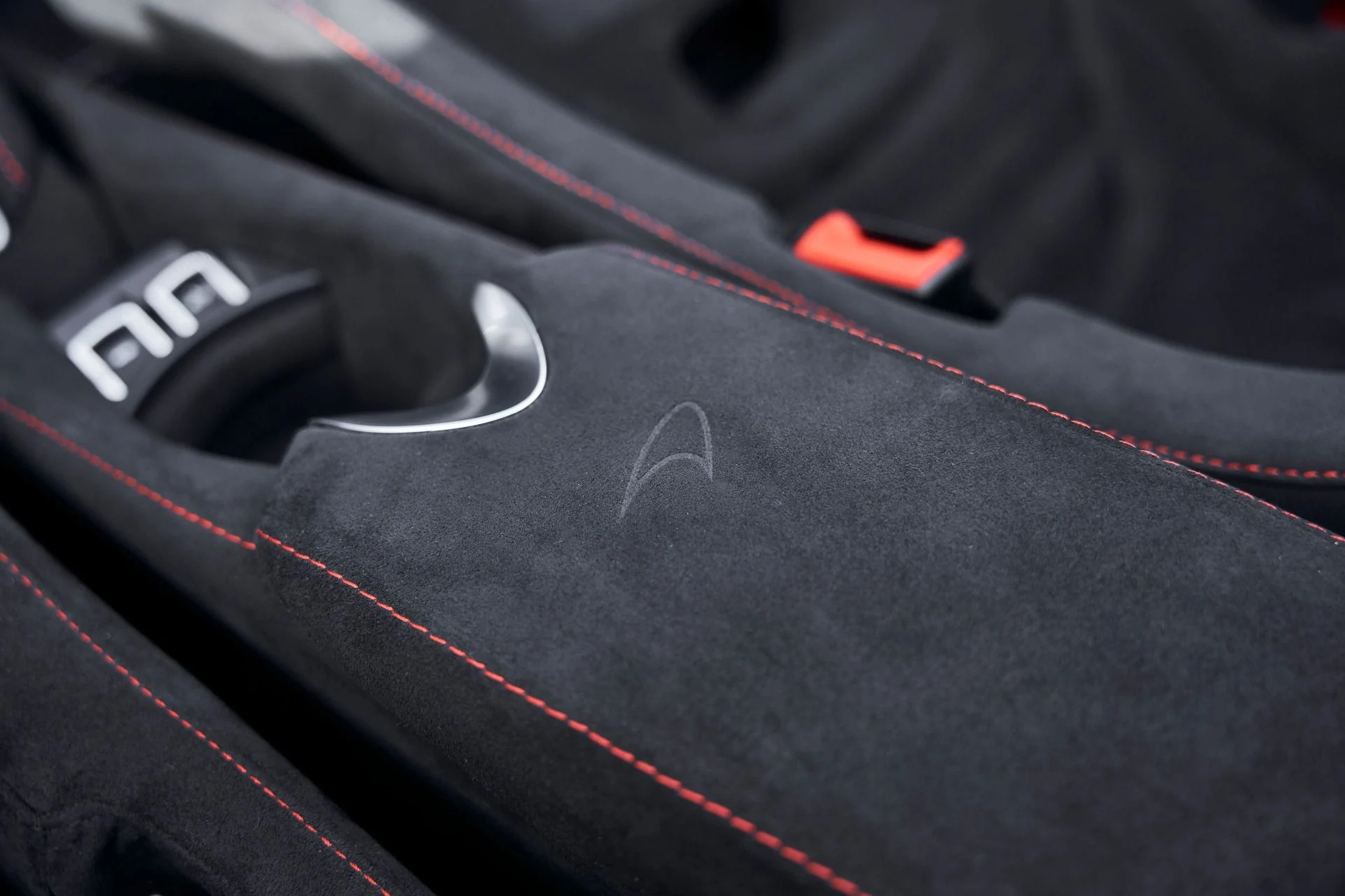 mph062_2278093833_Used_2024_Mc_Laren_750_S_1769048375_d650194068