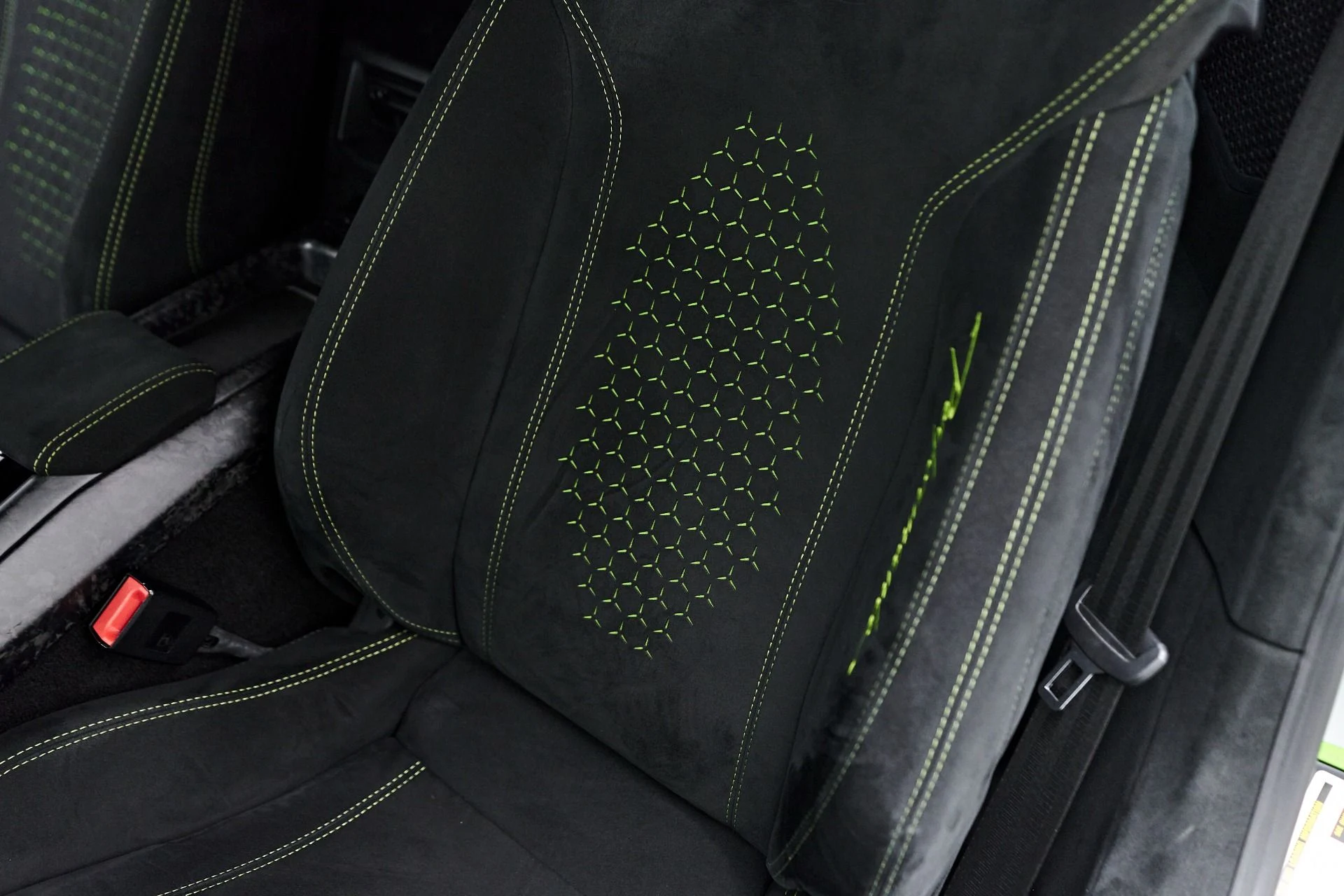 mph062_2284391453_Used_2019_Lamborghini_Huracan_Performante_1757626101_e06c362c9c