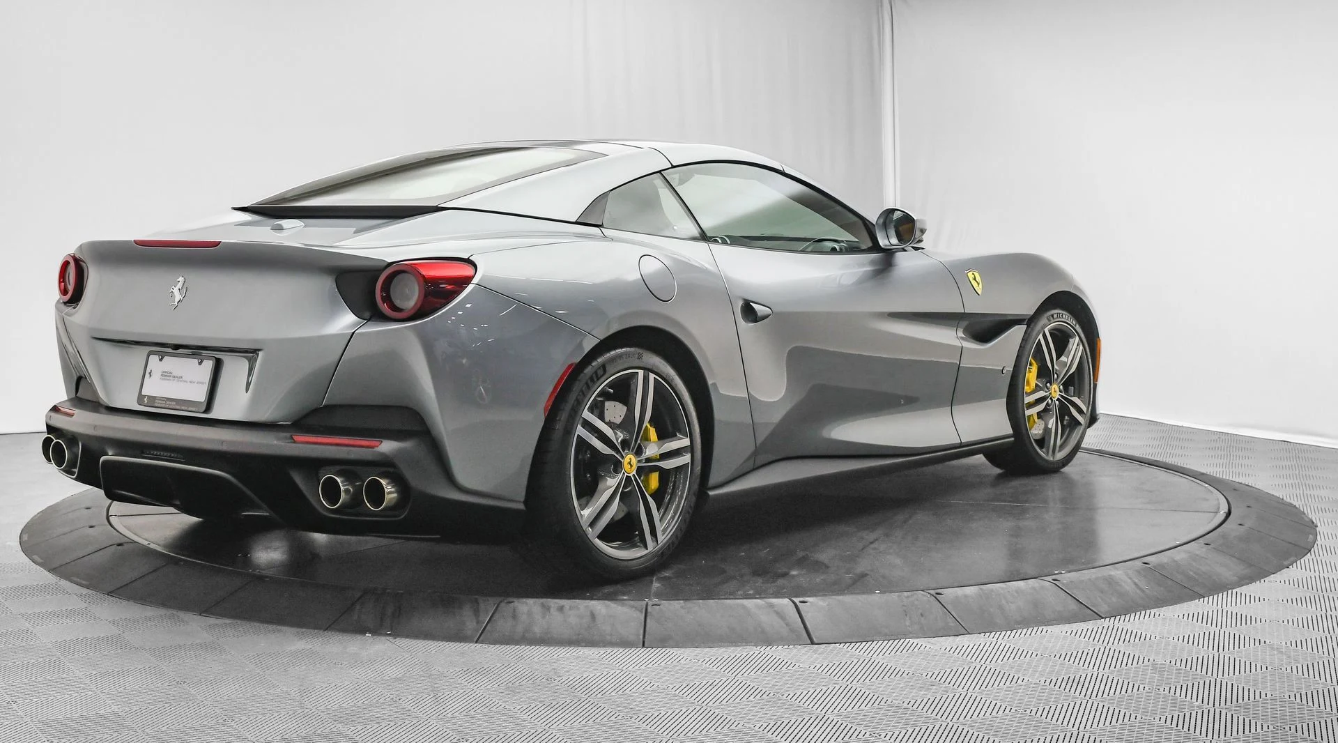 mph062_2321233167_c0a0f780bc334b1cae3e46b15c55caef_0b1d48b791