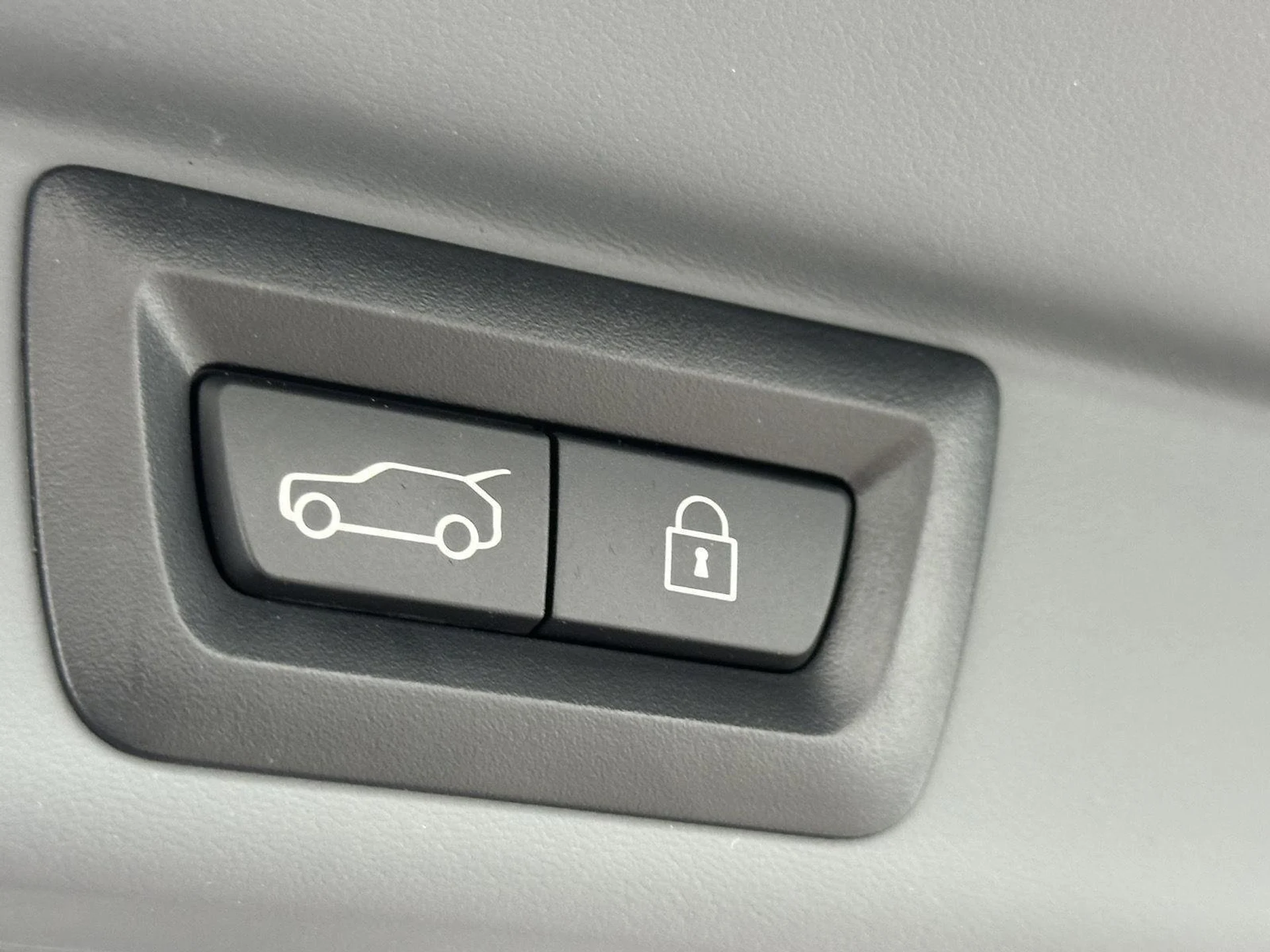 mph062_2333573982_1a499da742a121b529b3f18c125258d8_701ad33533