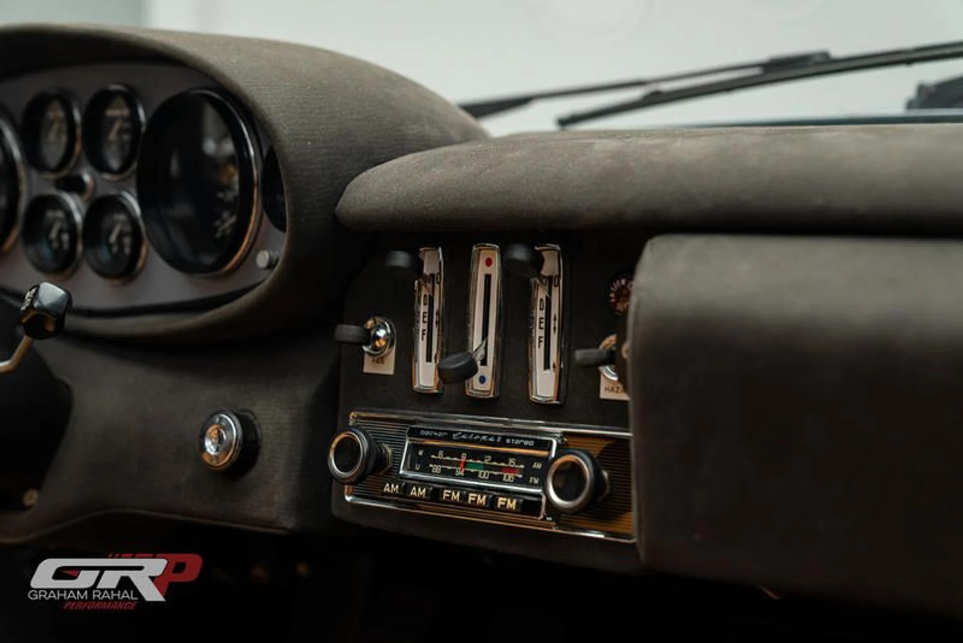 mph062_2413541744_D27_E62_C7_4204_4575_A814_3_D4_B418_FD_117_11a43d0368