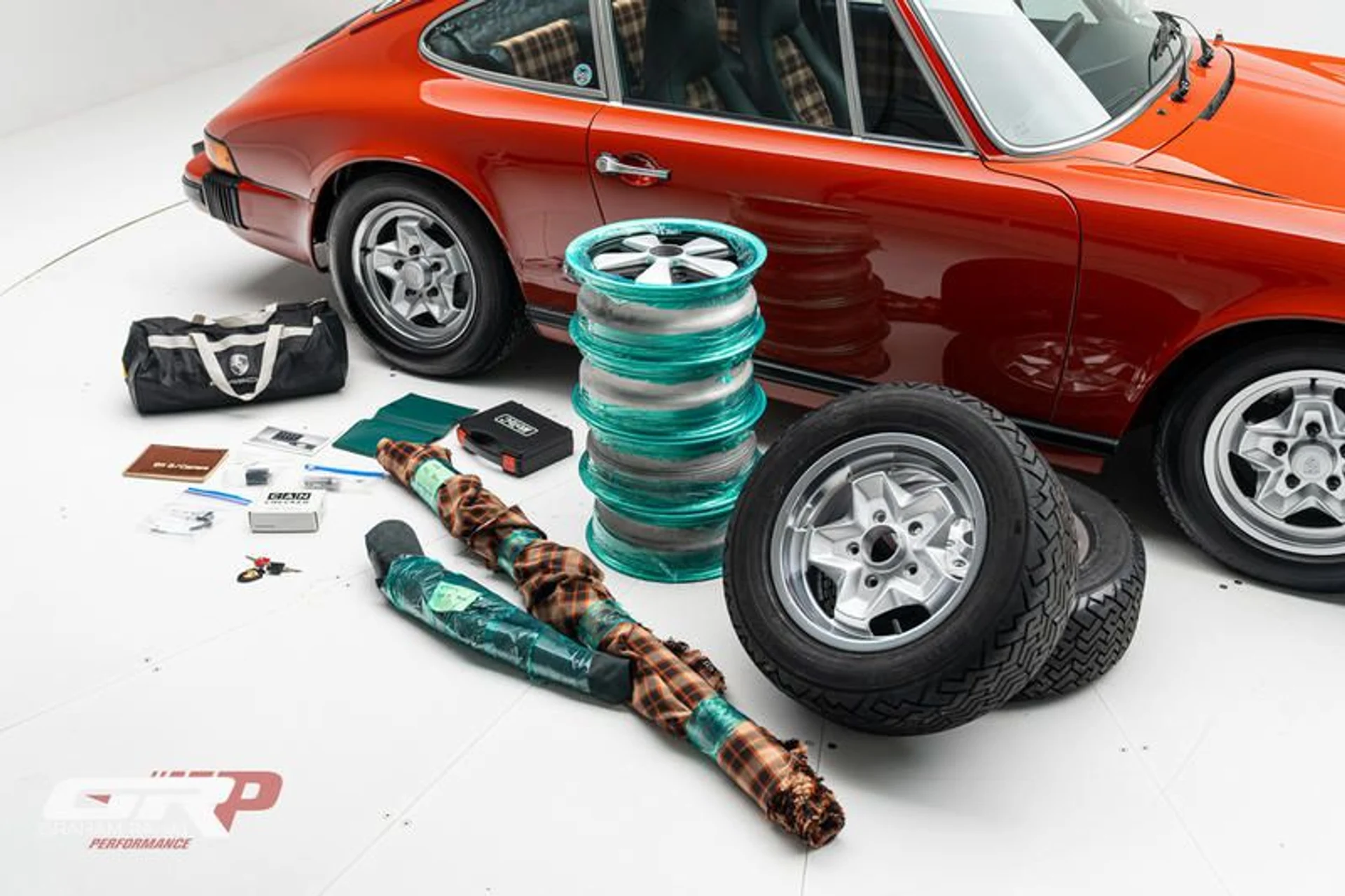 mph062_2434666626_C995895_C_8_BA_6_4_EA_5_A839_E17_D7_F056_DB_6_dcc5906429