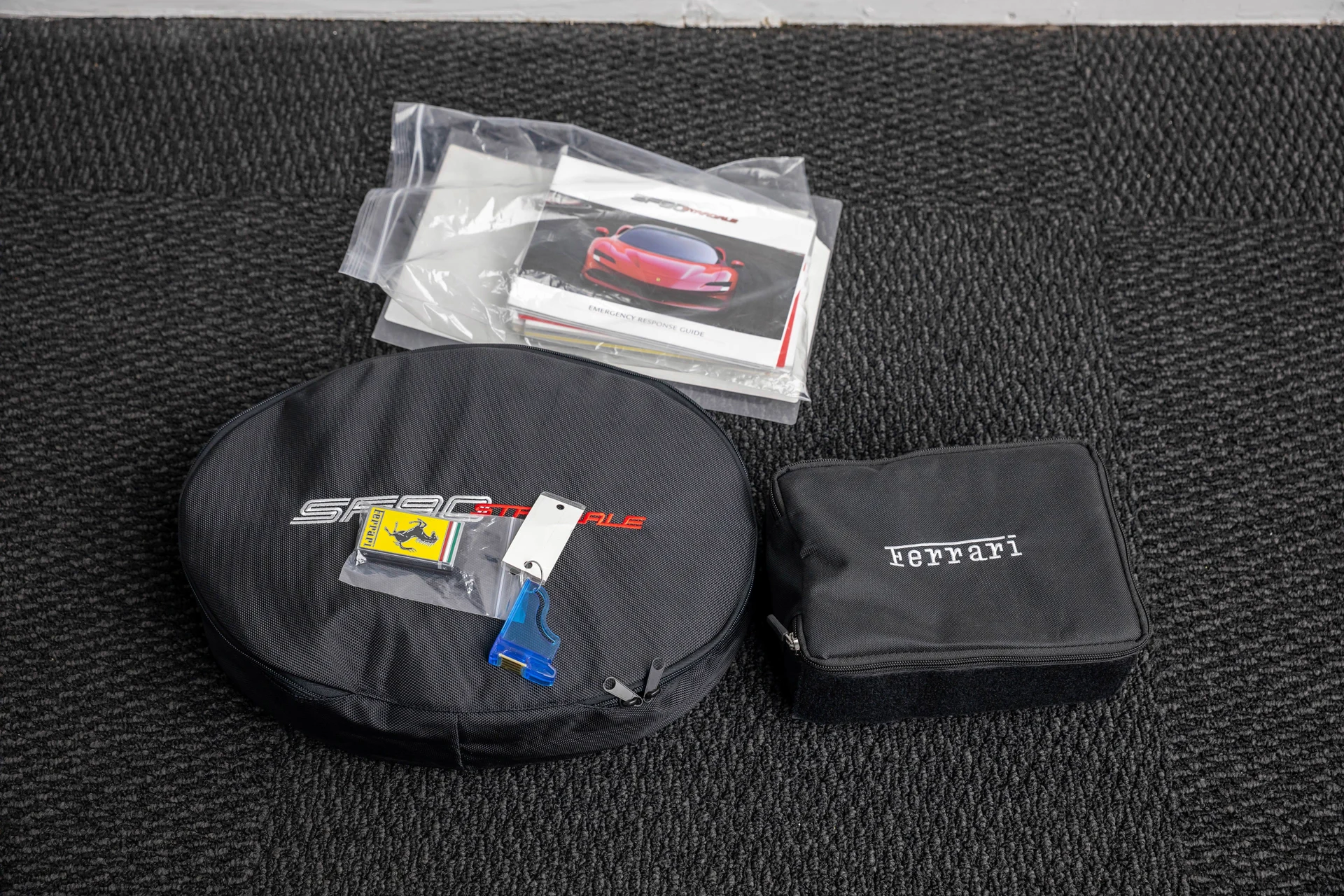 mph062_2466901872_91bcf95c0b9f4417a7f02355c236d675_cf35639034