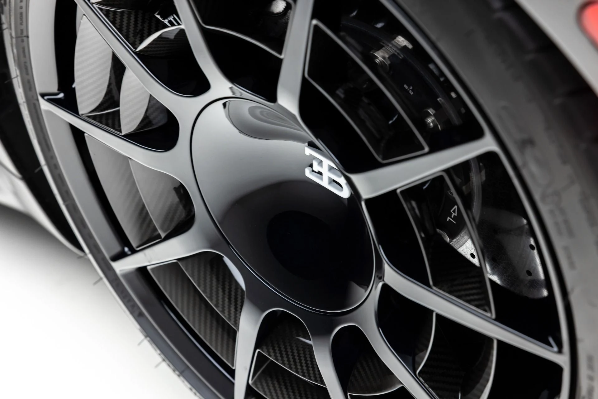 mph062_2510226840_11790_p63_l_bde60a79e8