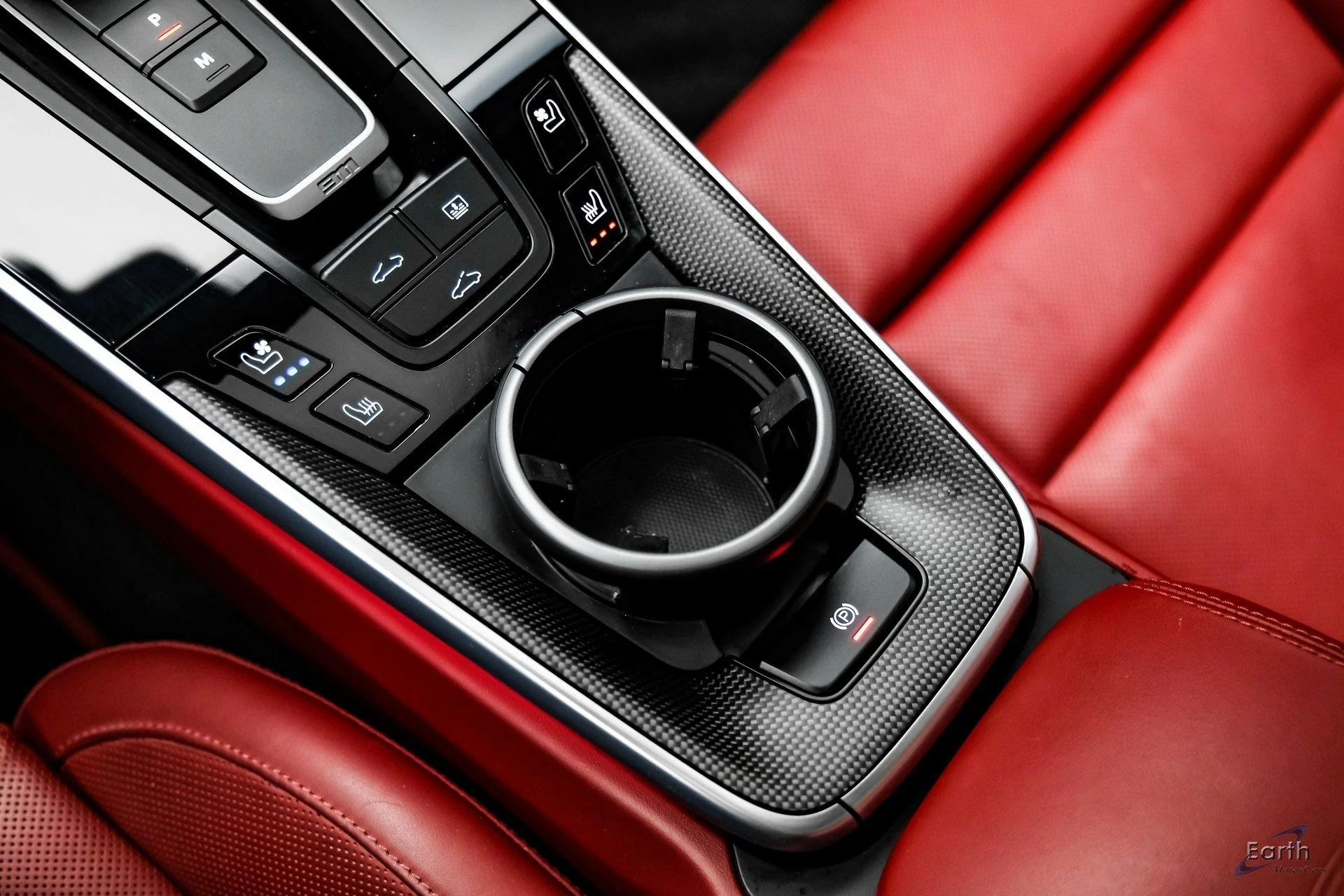 mph062_2512346691_7d0a36417594f6e412d7e085fc7b31ddx_fb7be97d1b