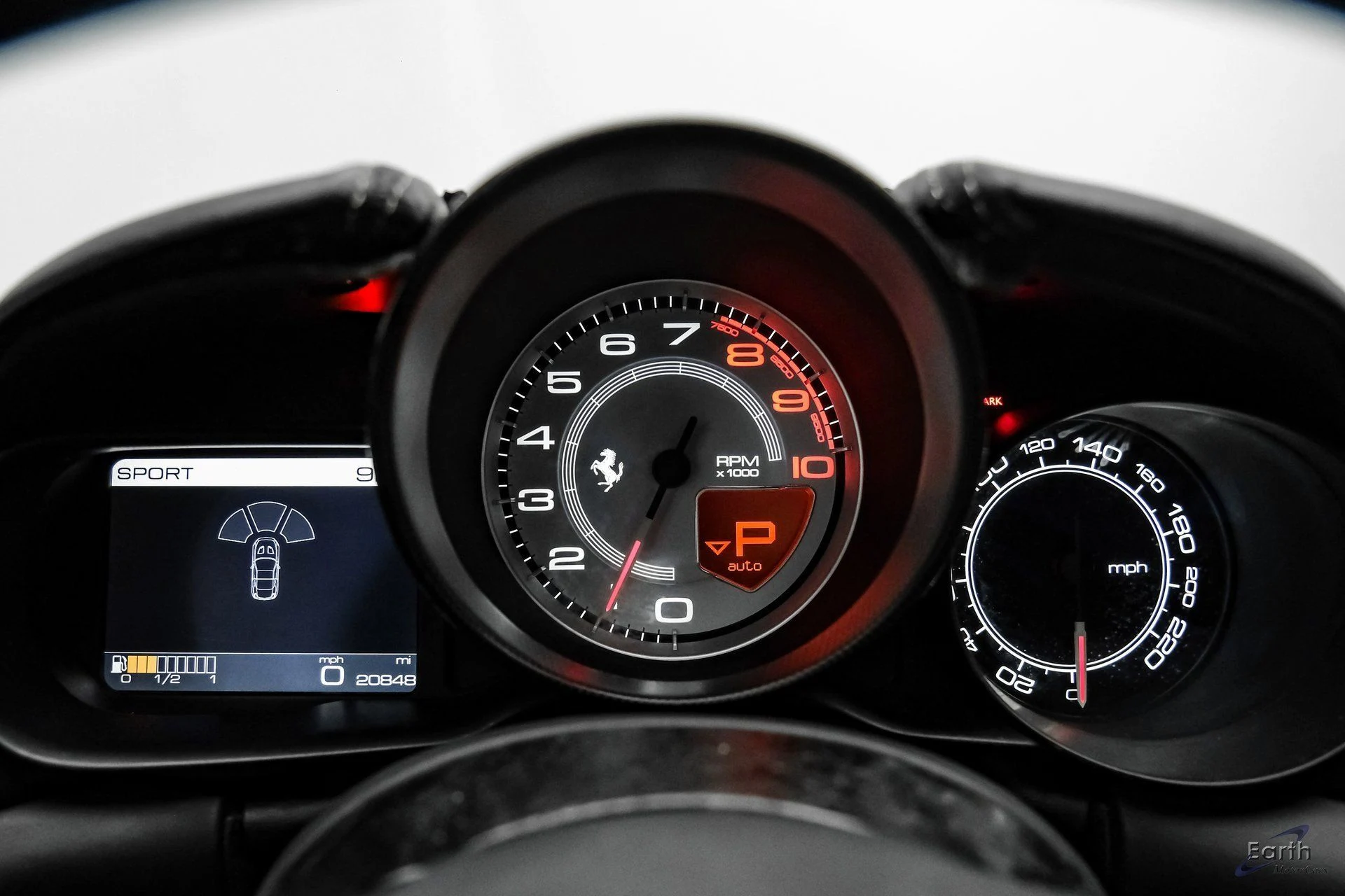 mph062_251308230_6ca442ca9ad702bedb04cb5bf81f0cf7x_bd6d52735a