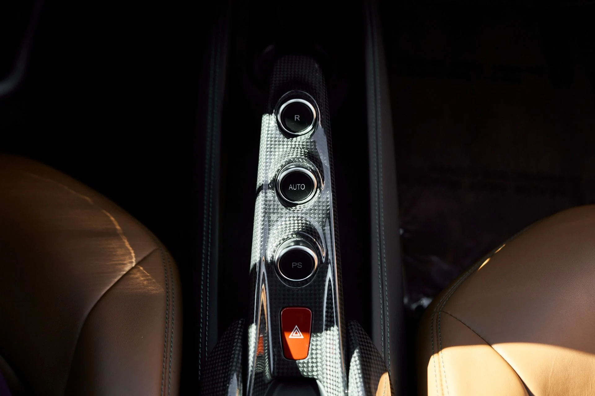 mph062_2528272650_Used_2022_Ferrari_F8_Tributo_Base_1765662181_4020a28ac0