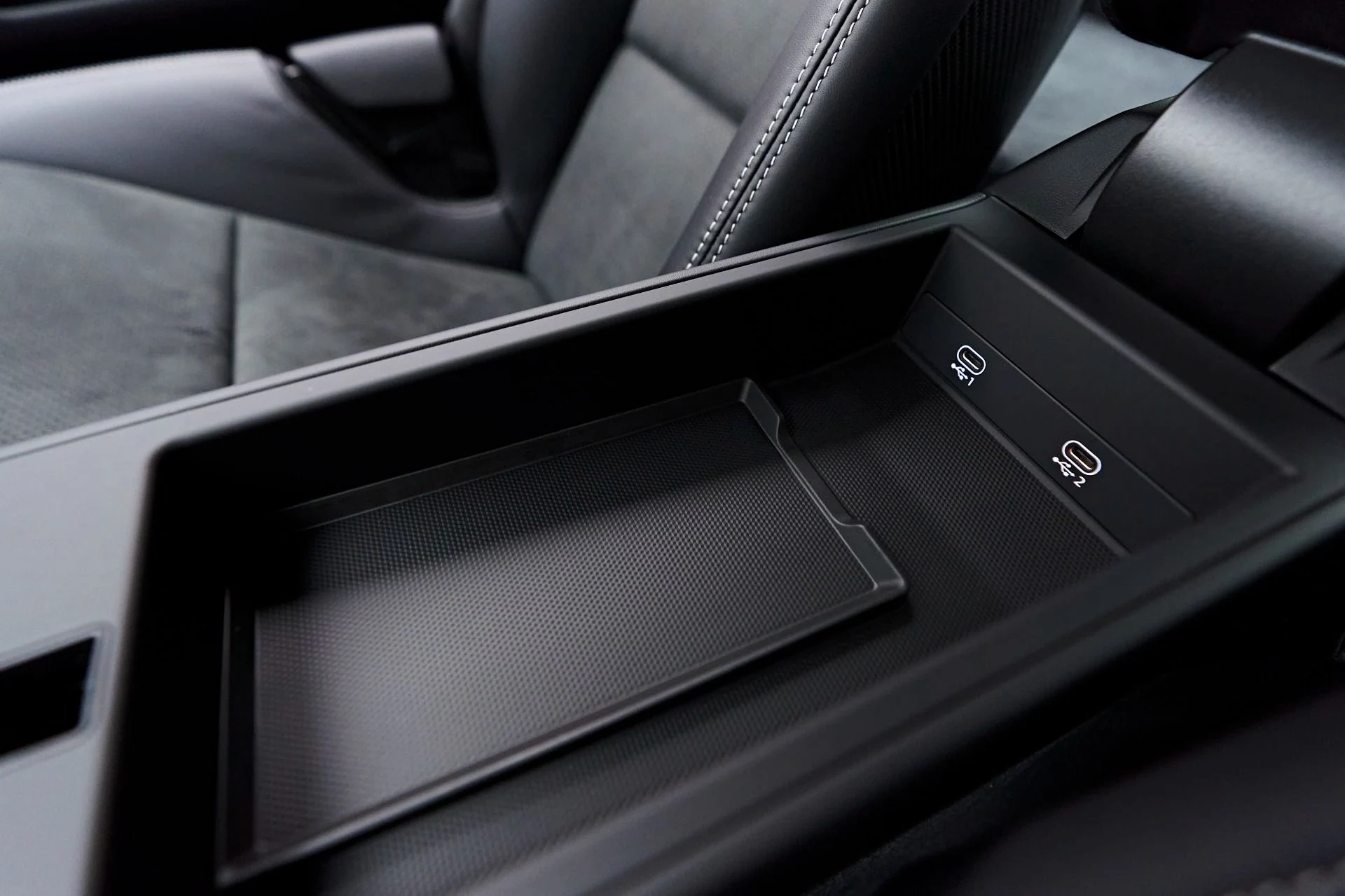 mph062_252981800_Used_2024_Porsche_911_Turbo_S_1723857576_5e352c6d6c