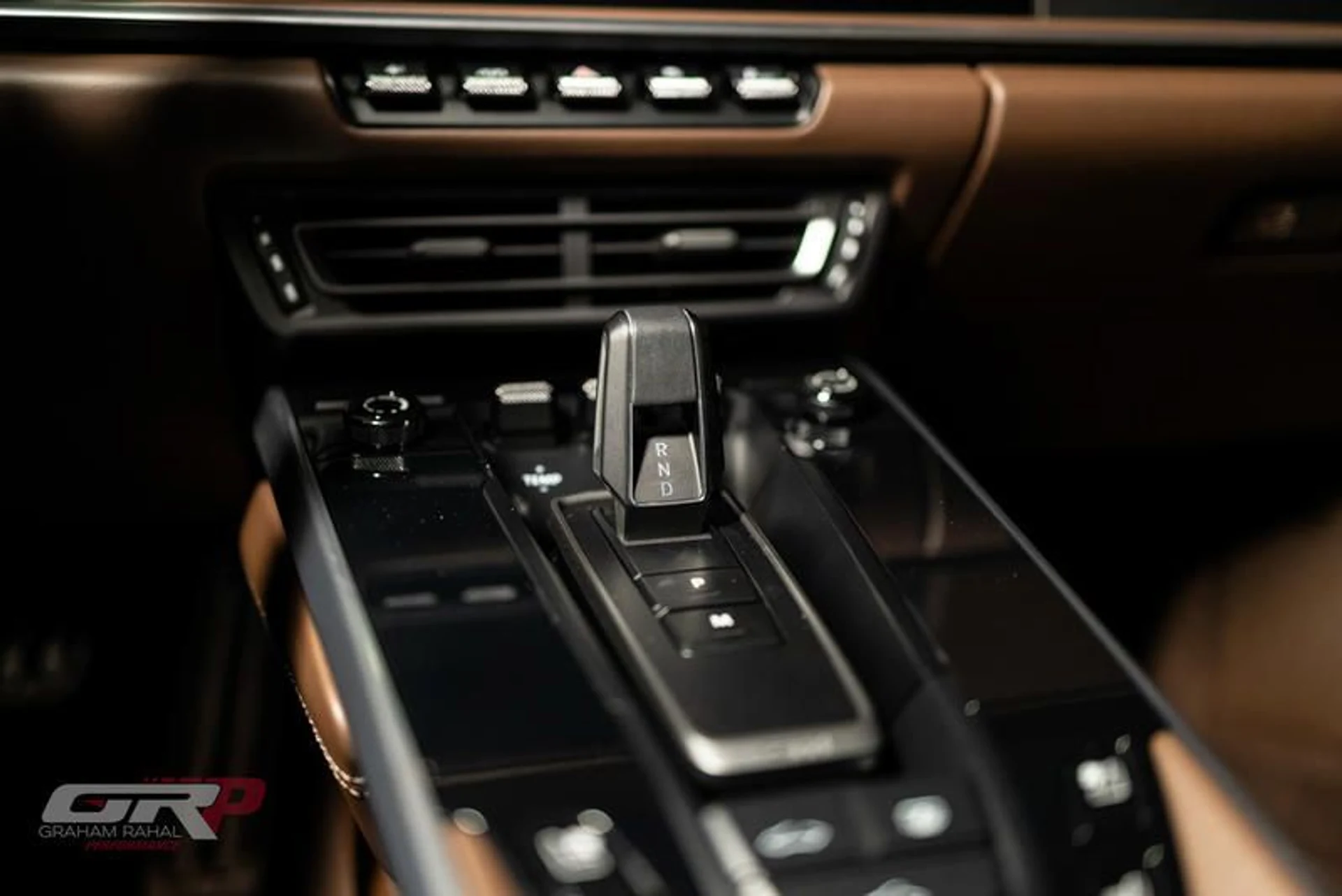 mph062_2546270019_BE_441_DAA_95_D6_4_D23_BB_8_E_DDBA_0_F6_B2_AED_430e953978