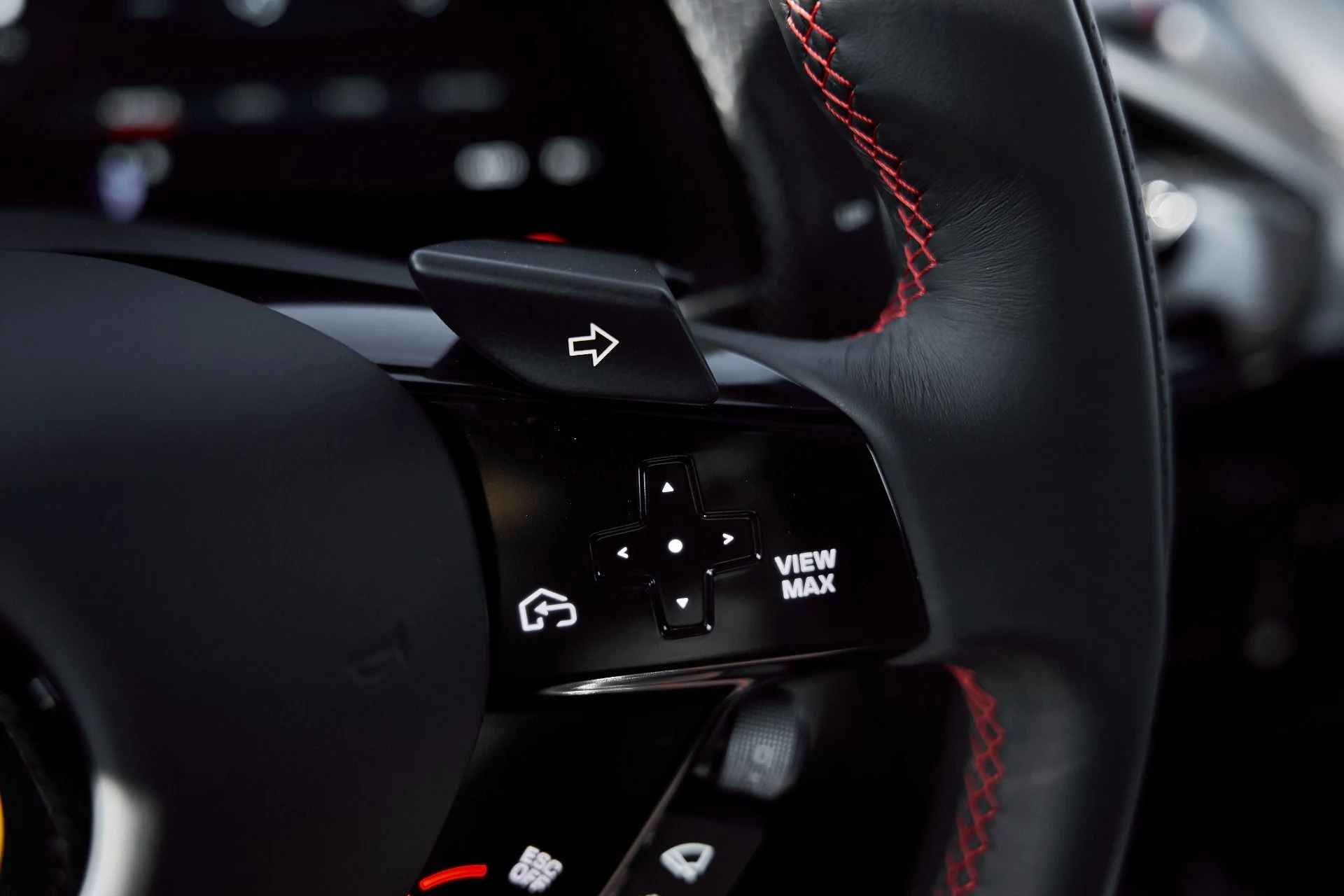 mph062_2605861736_Used_2025_Ferrari_12_Cilindri_1769824873_627c5500ed