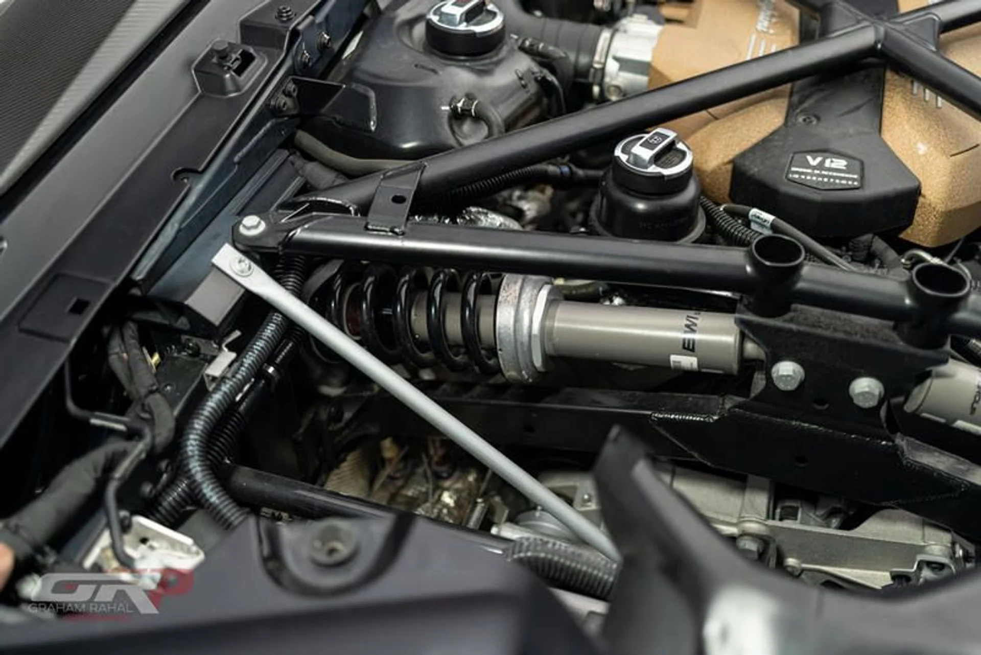 mph062_2621546103_54_EA_90_C6_C61_E_47_F5_9_DF_2_CA_433_CEB_4_EF_3_f801552387