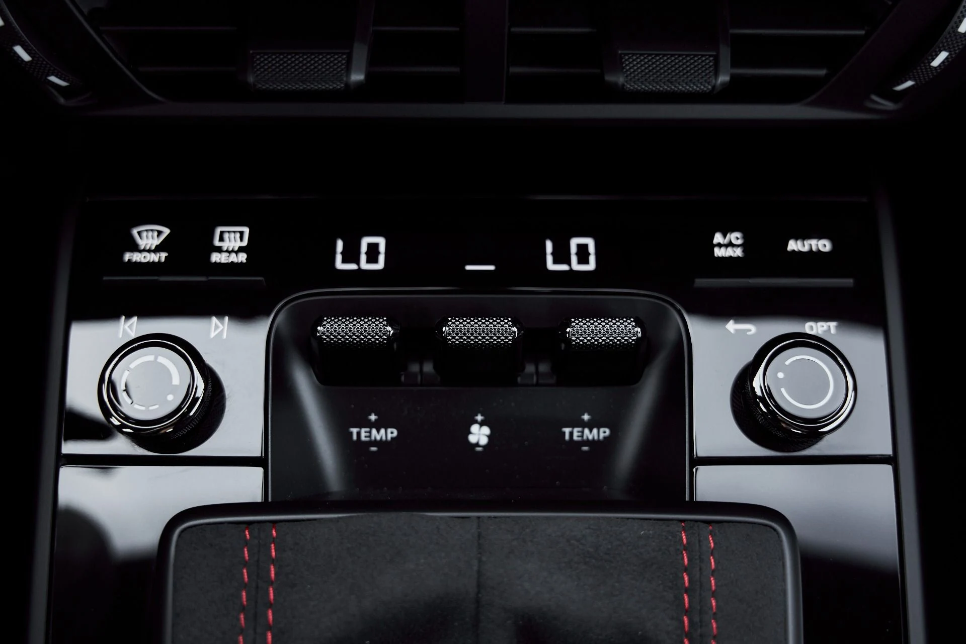 mph062_2632623147_Used_2025_Porsche_911_GT_3_1766514523_026696c4dc