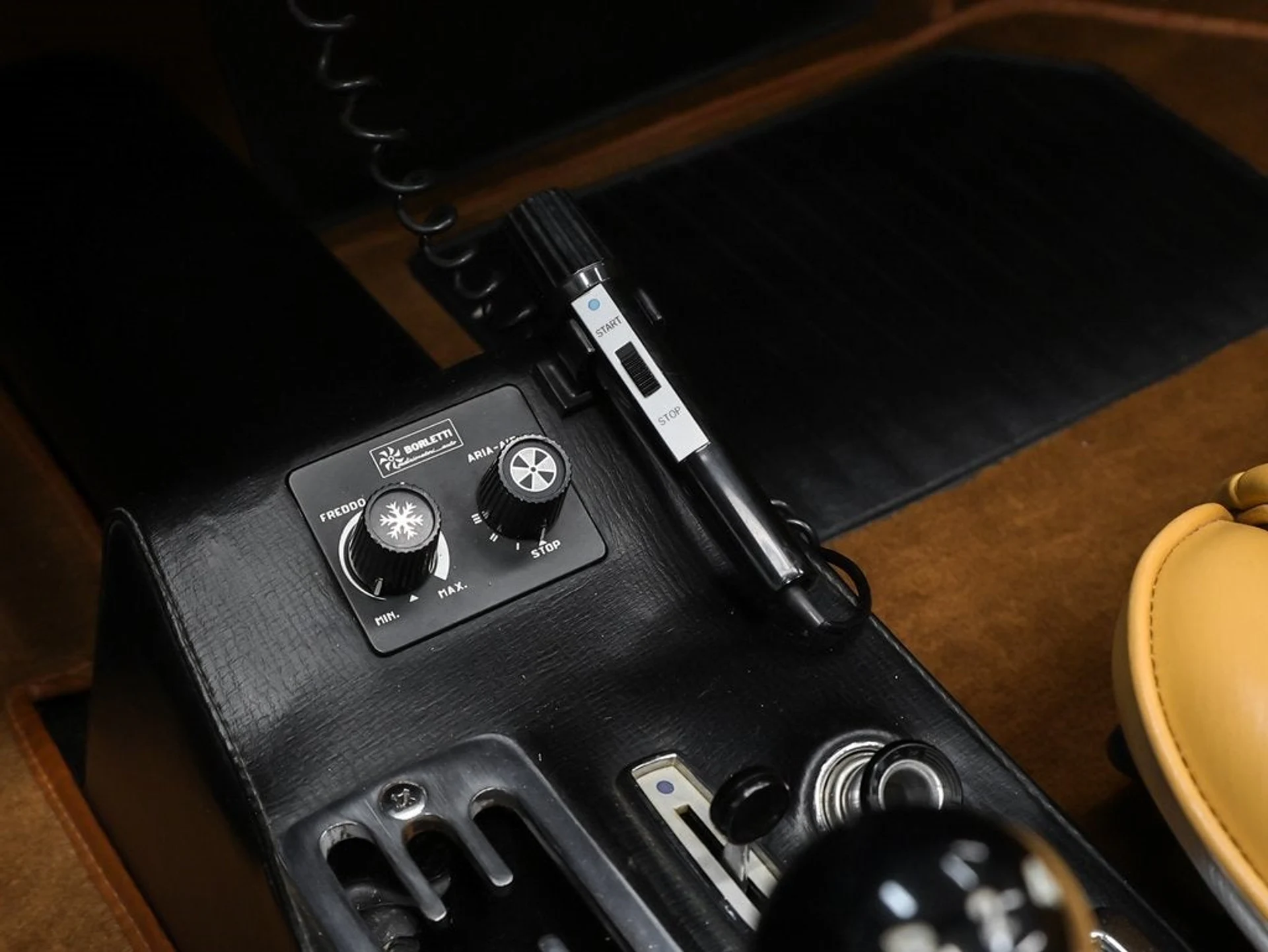 mph062_2638202851_63_846be5890b