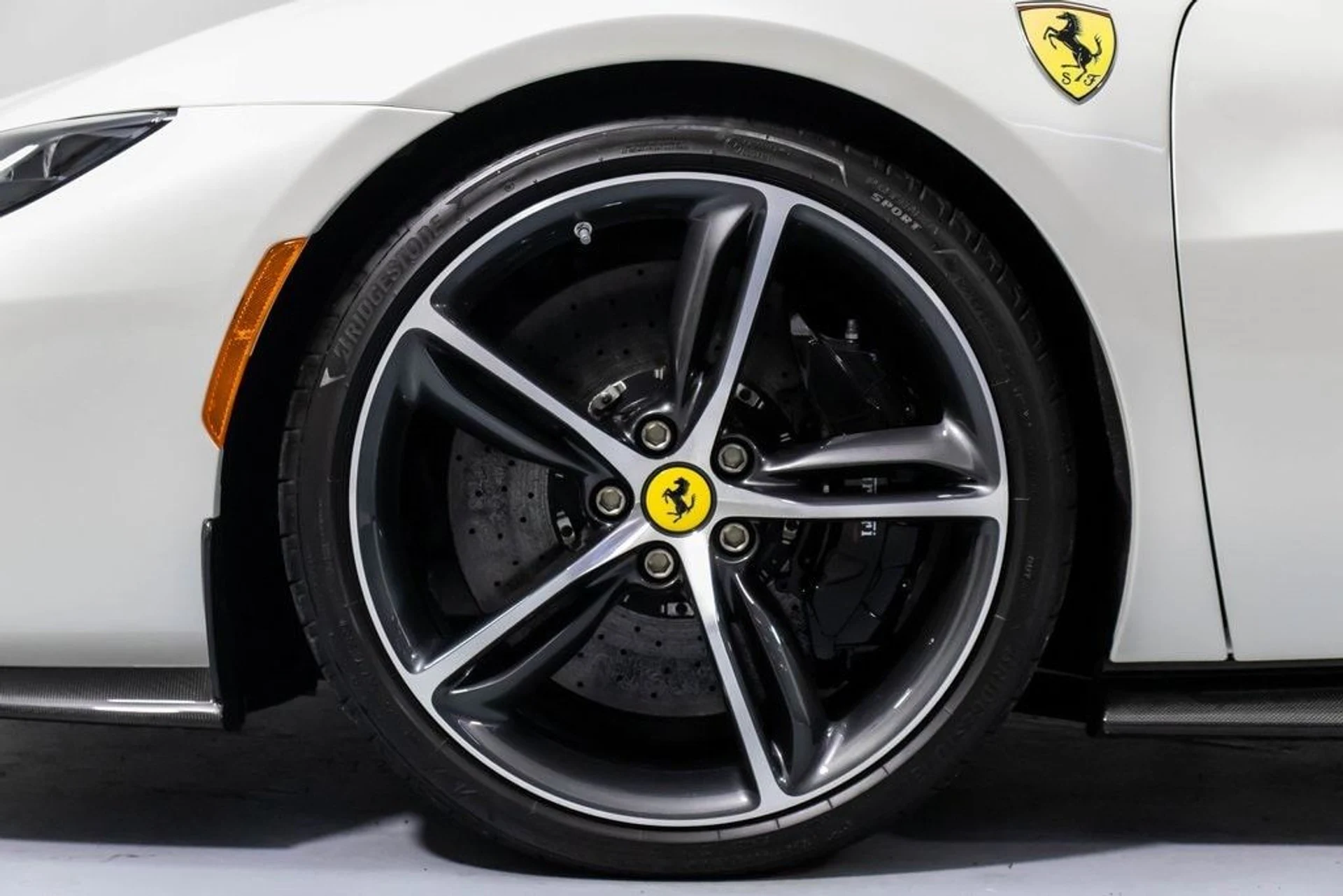 mph062_2660438831_b6f96f7d83c10c6bcb3f595ec48a42b9x_274f013325