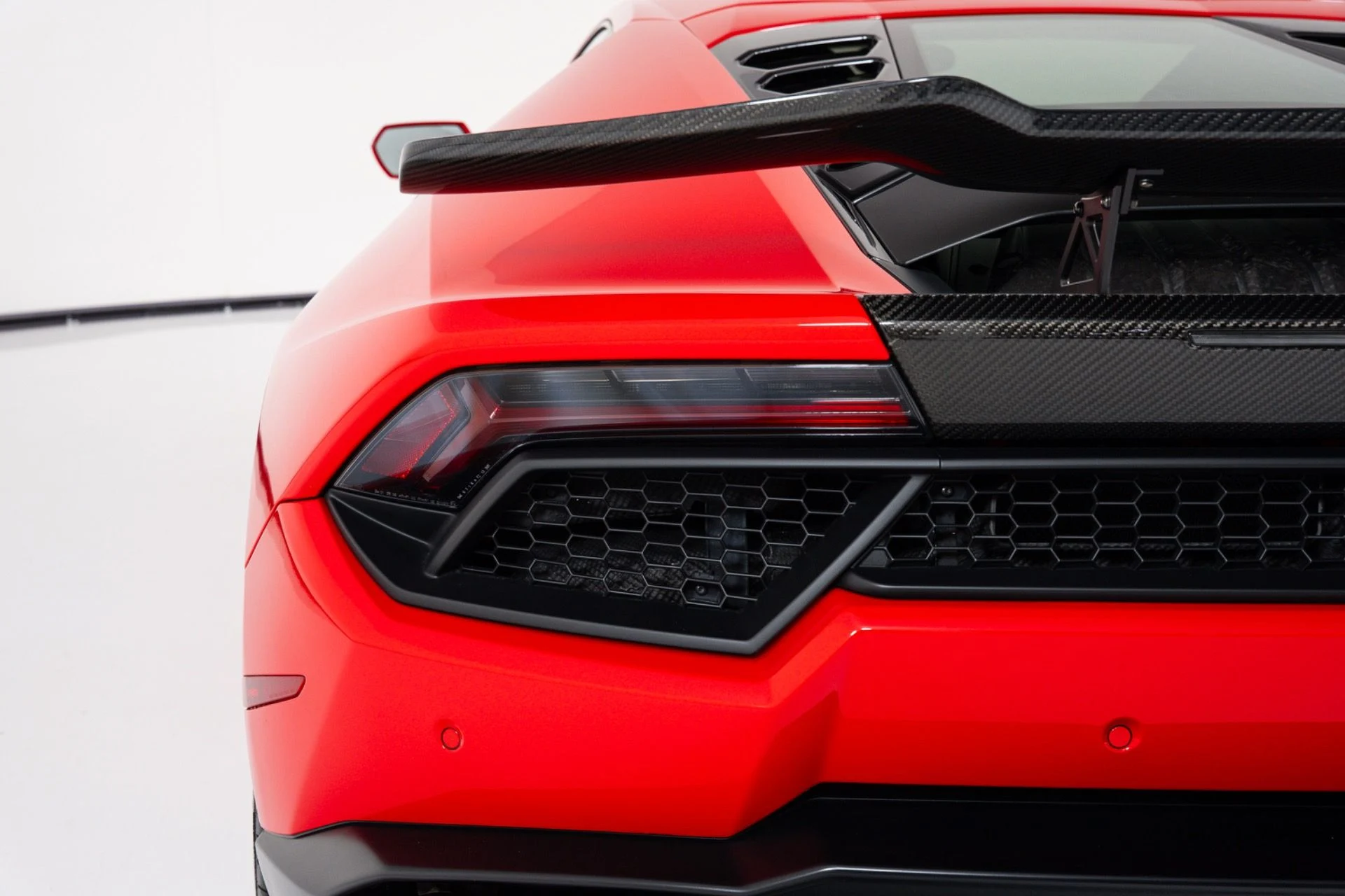 mph062_2757205515_Used_2017_Lamborghini_Huracan_LP_580_2_1787346295_be2c3efcbb