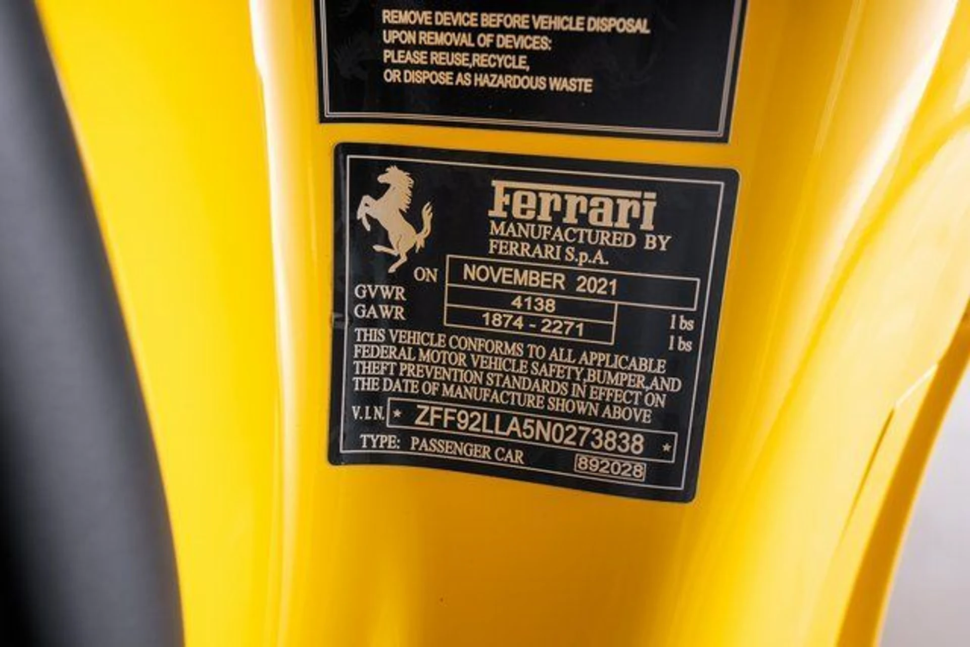 mph062_2782806821_e80223fec249baf643cb434a3f467a31x_8fe3c9ea09