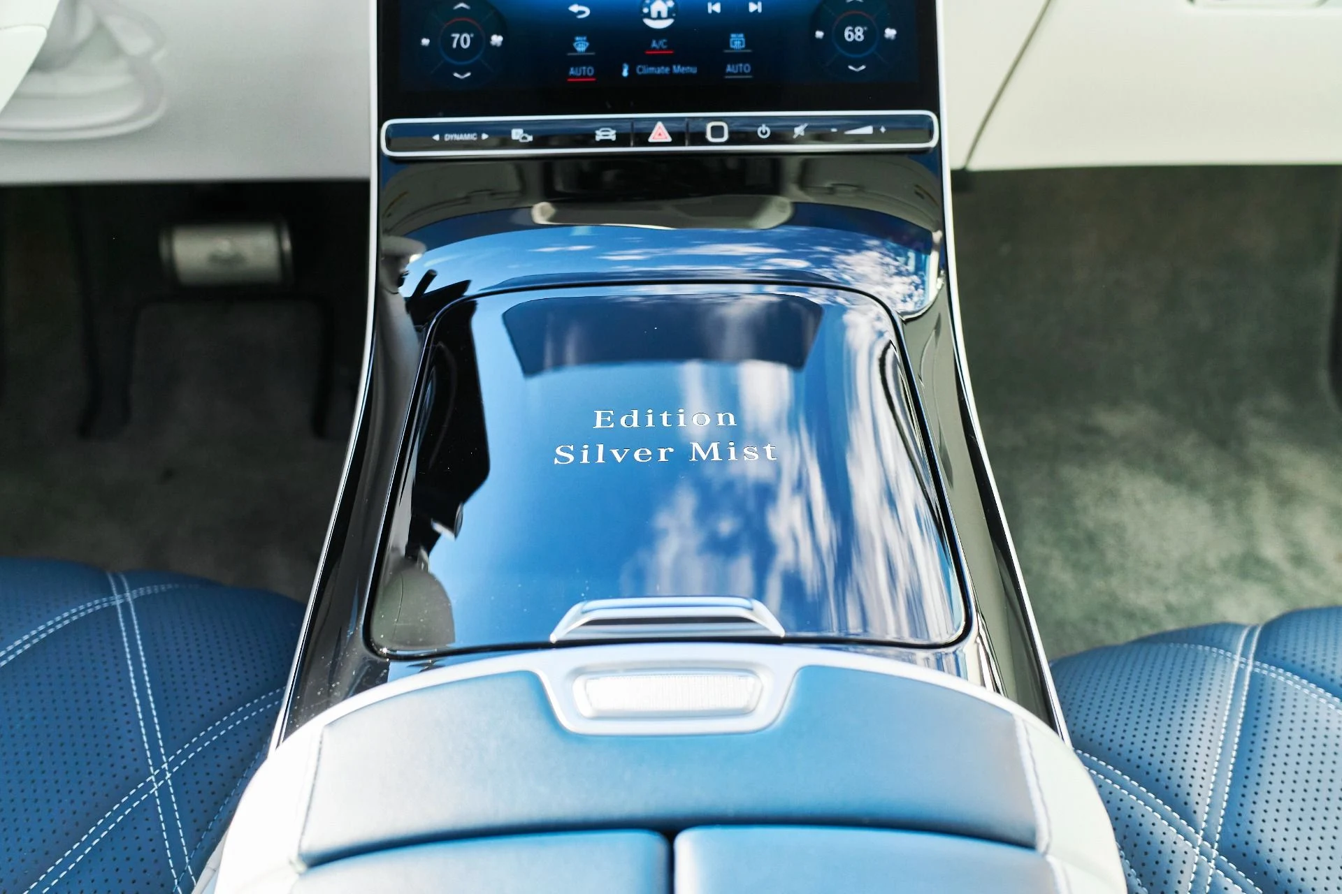 mph062_2831093694_Used_2024_Mercedes_Benz_S_Class_Maybach_S_680_1765936876_539408fe50