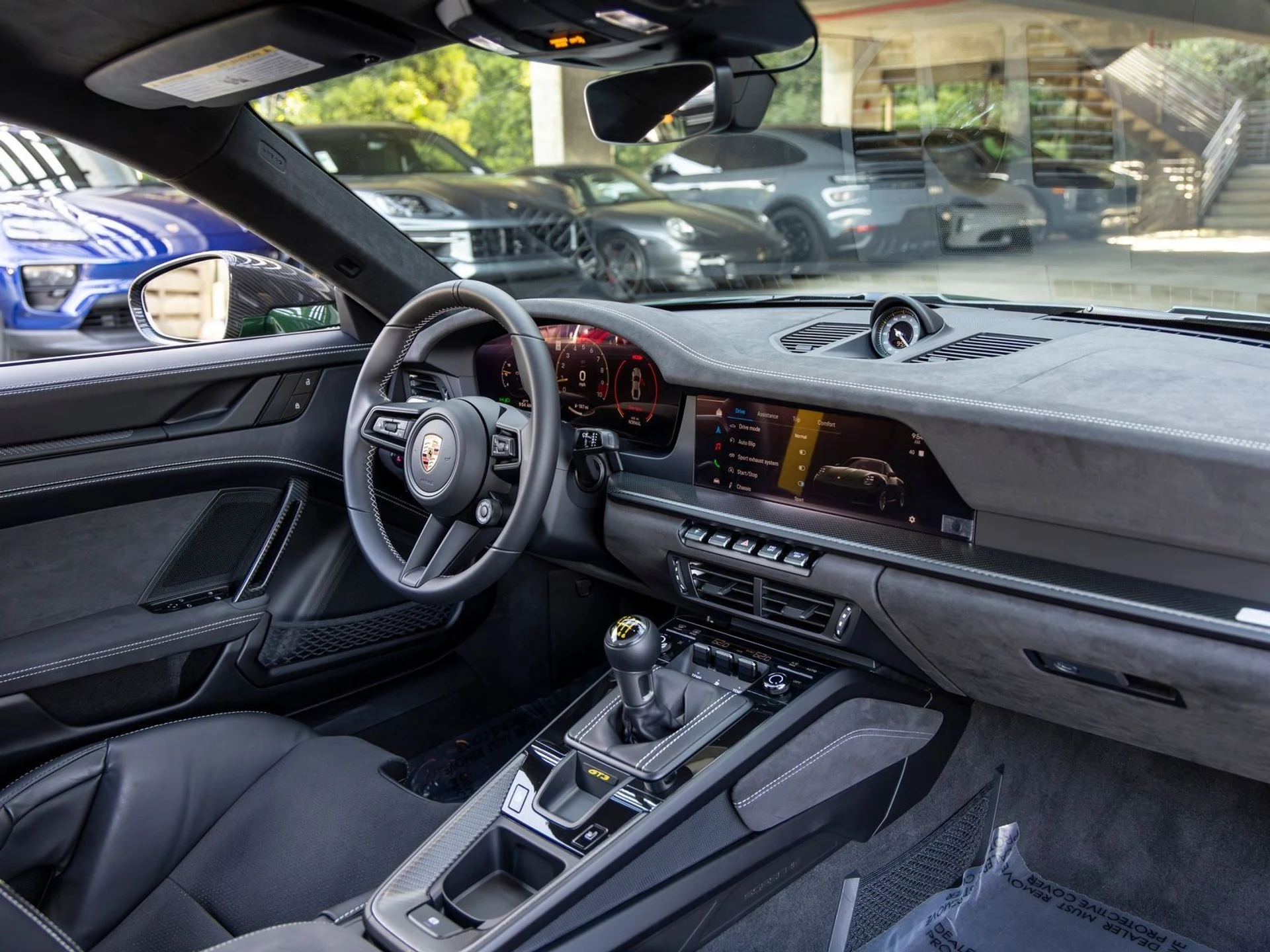 mph062_2839316907_63_bfe38b78e7