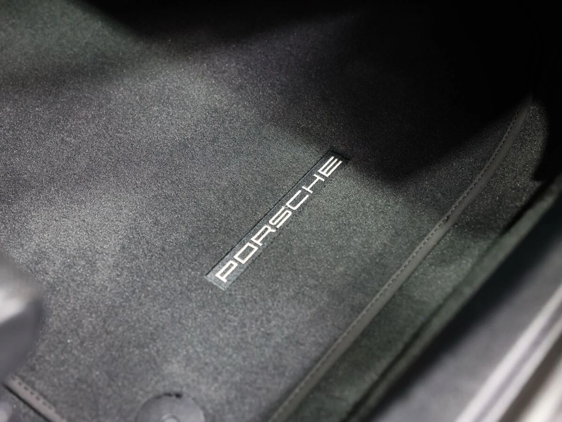 mph062_2855092735_542k5zedry4aoui9056abb1sy9nk_5b9a3798b0