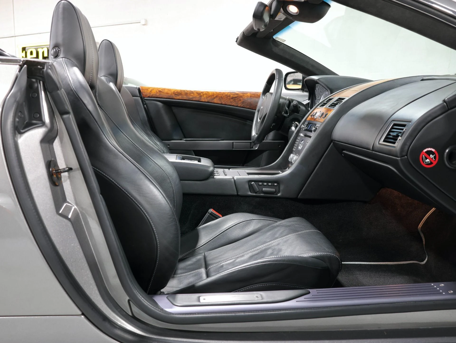 mph062_2863574527_Used_2008_Aston_Martin_DB_9_V12_Volante_V12_Power_Only_18_K_Miles_Freshly_Serviced_All_Original_1750279132_ed74e5c814