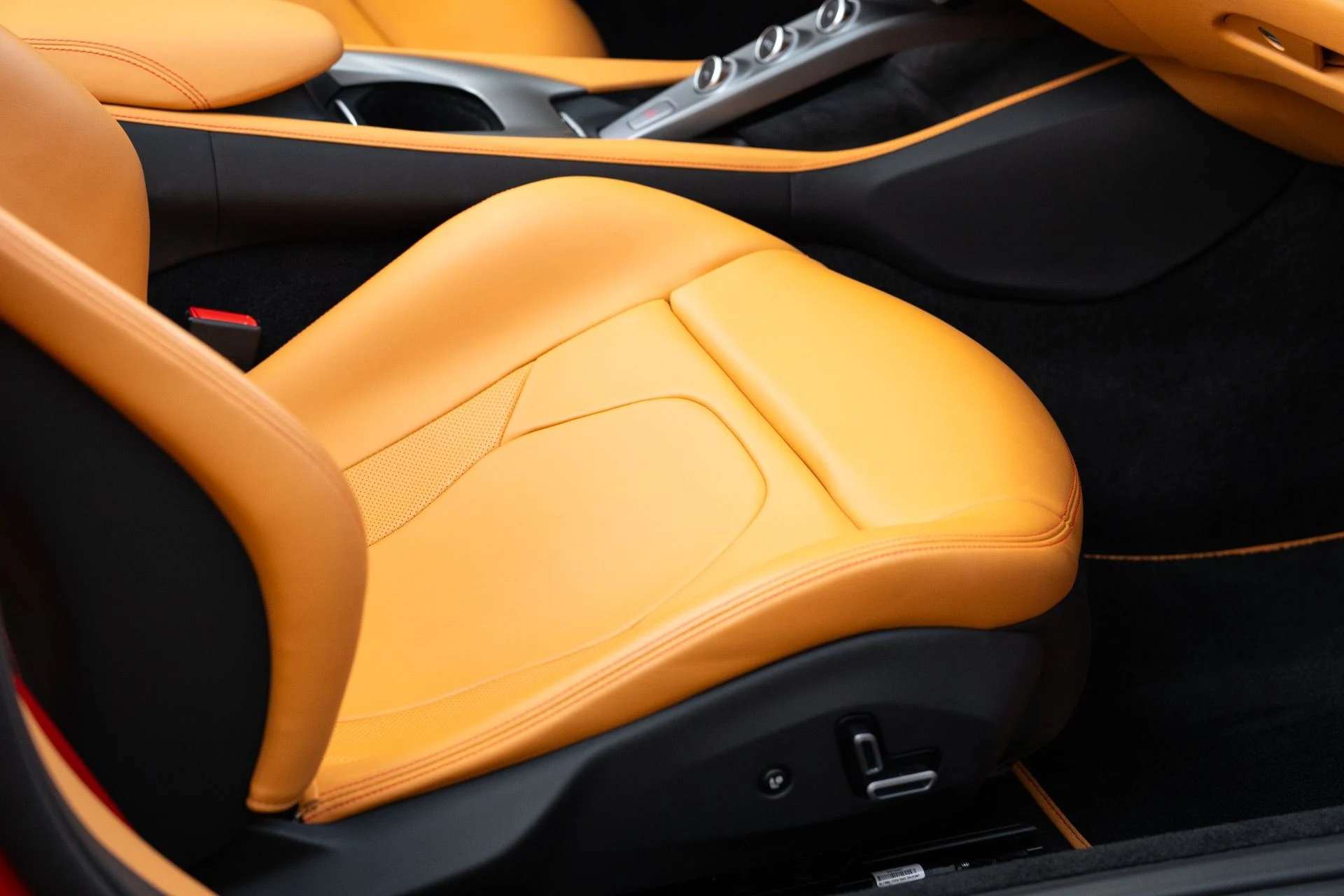 mph062_2876845128_Used_2023_Ferrari_Portofino_M_1770869852_b25931fee6