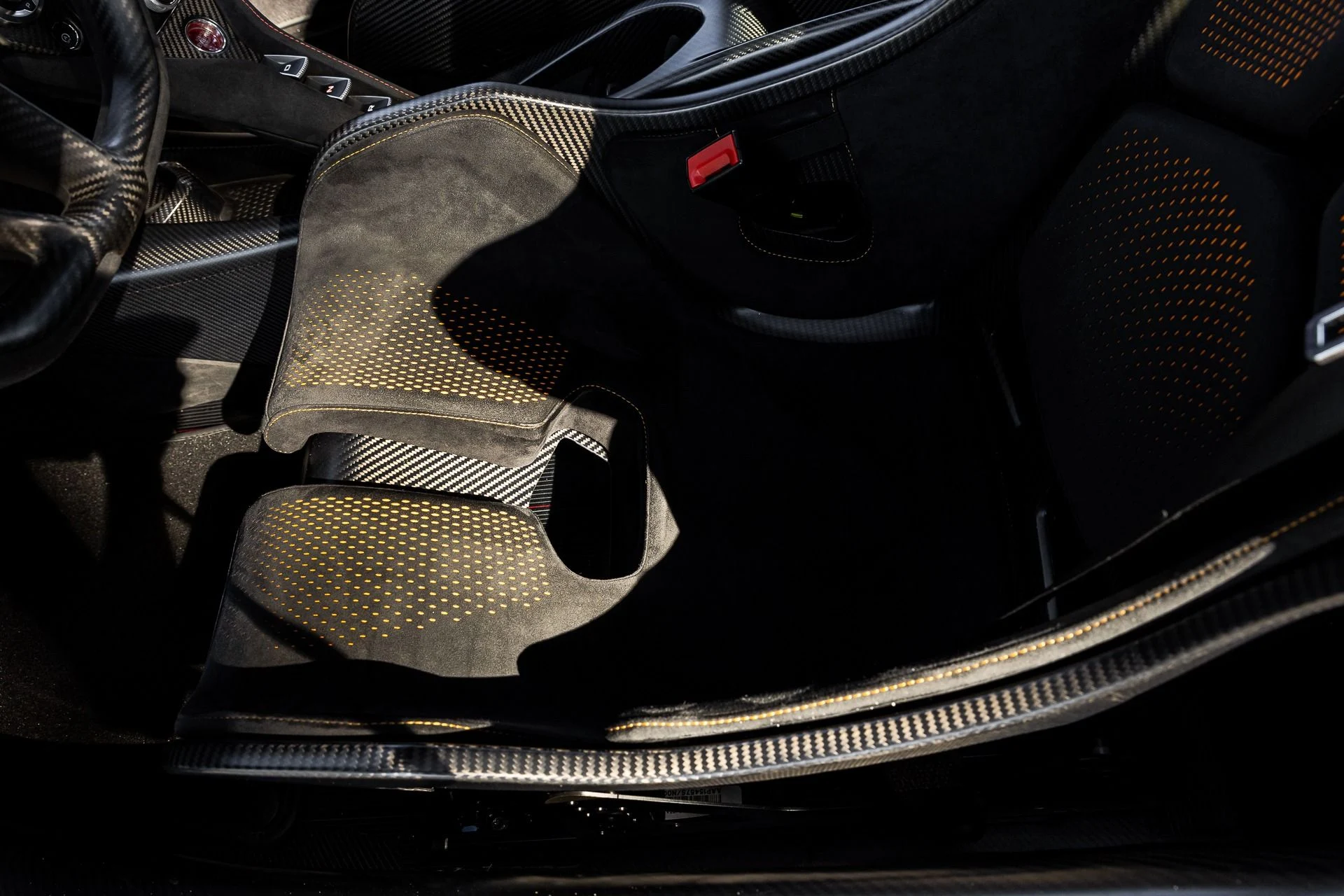 mph062_2897985464_249_p63_l_a6aec71e89