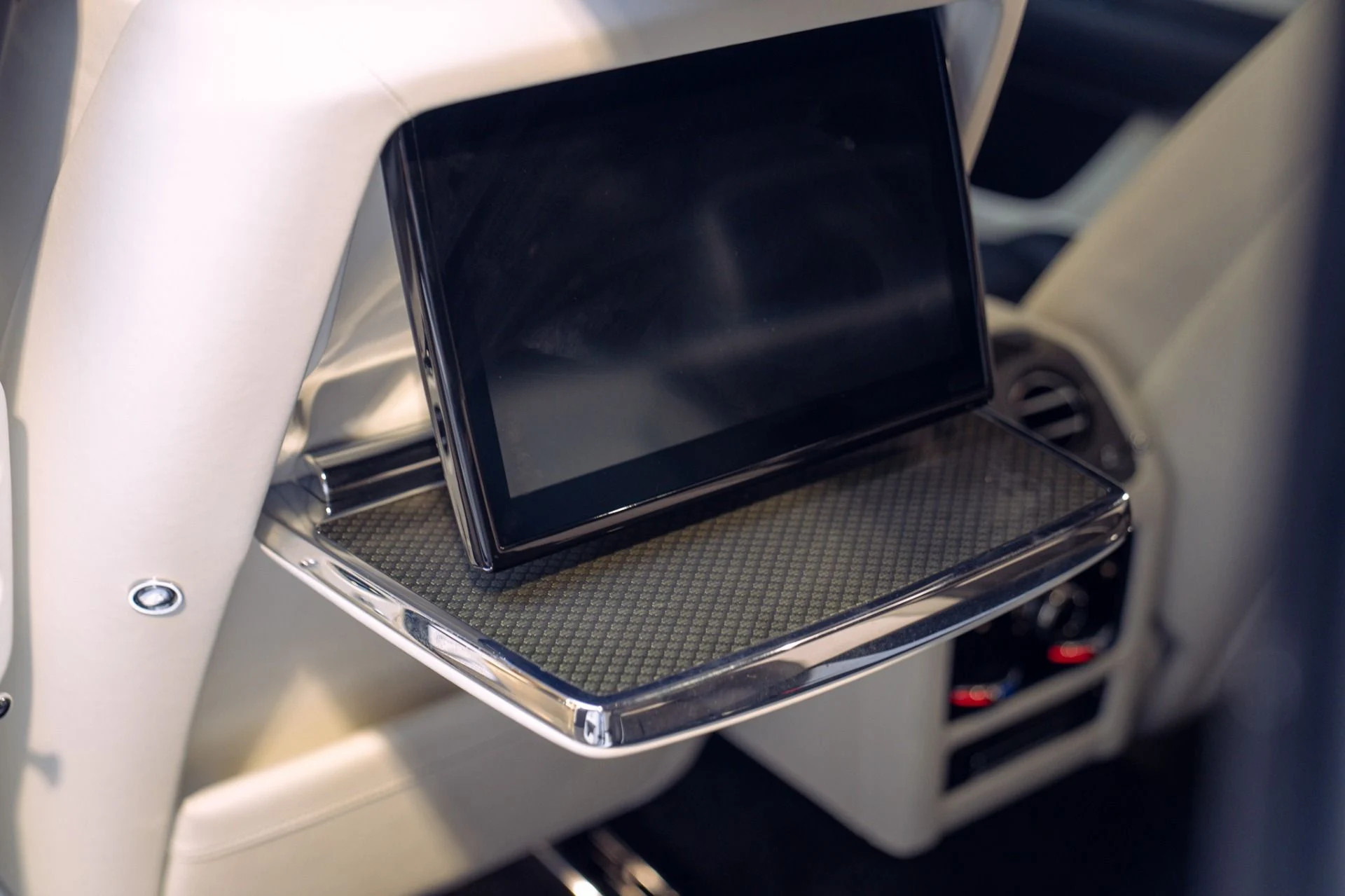 mph062_2911273098_Used_2022_Rolls_Royce_Black_Badge_Ghost_Rear_Theater_and_Trays_Full_Carbon_Interior_Package_1790797785_65d74a6df0
